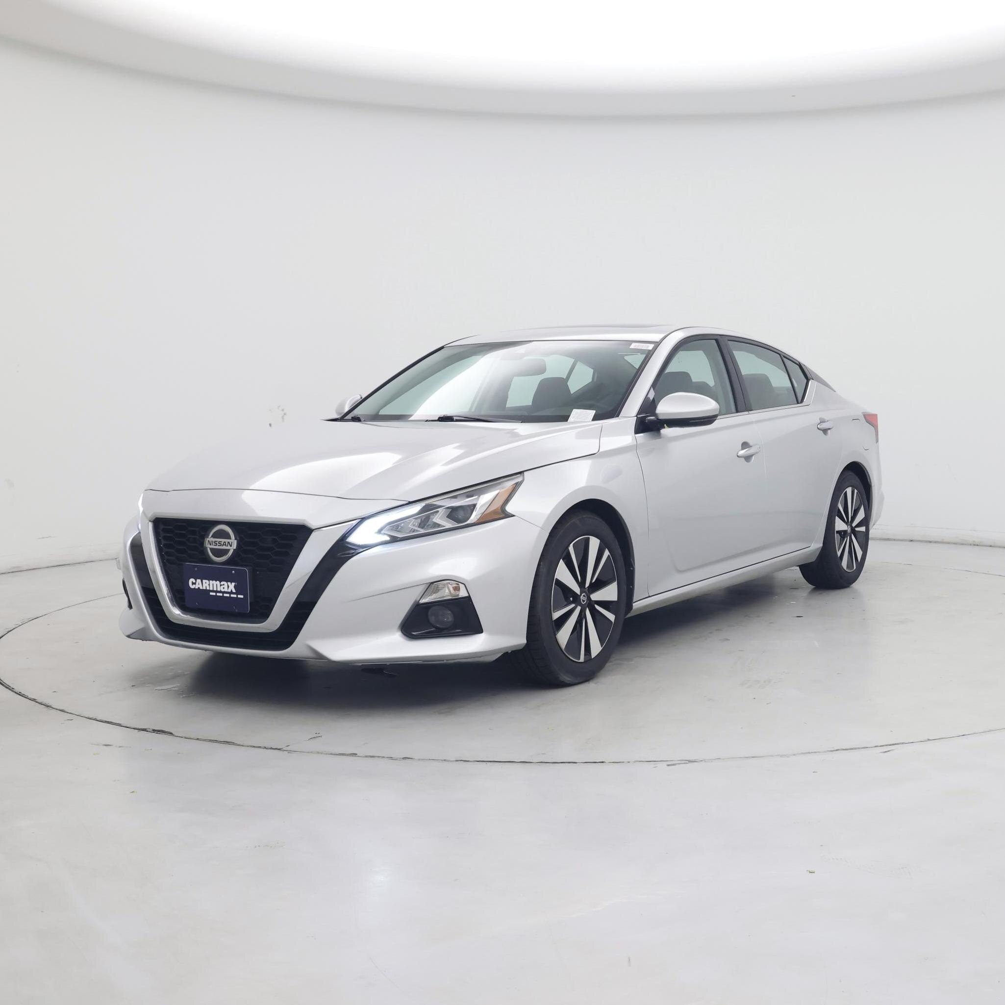 Thumbnail: 2020 Nissan Altima - 4