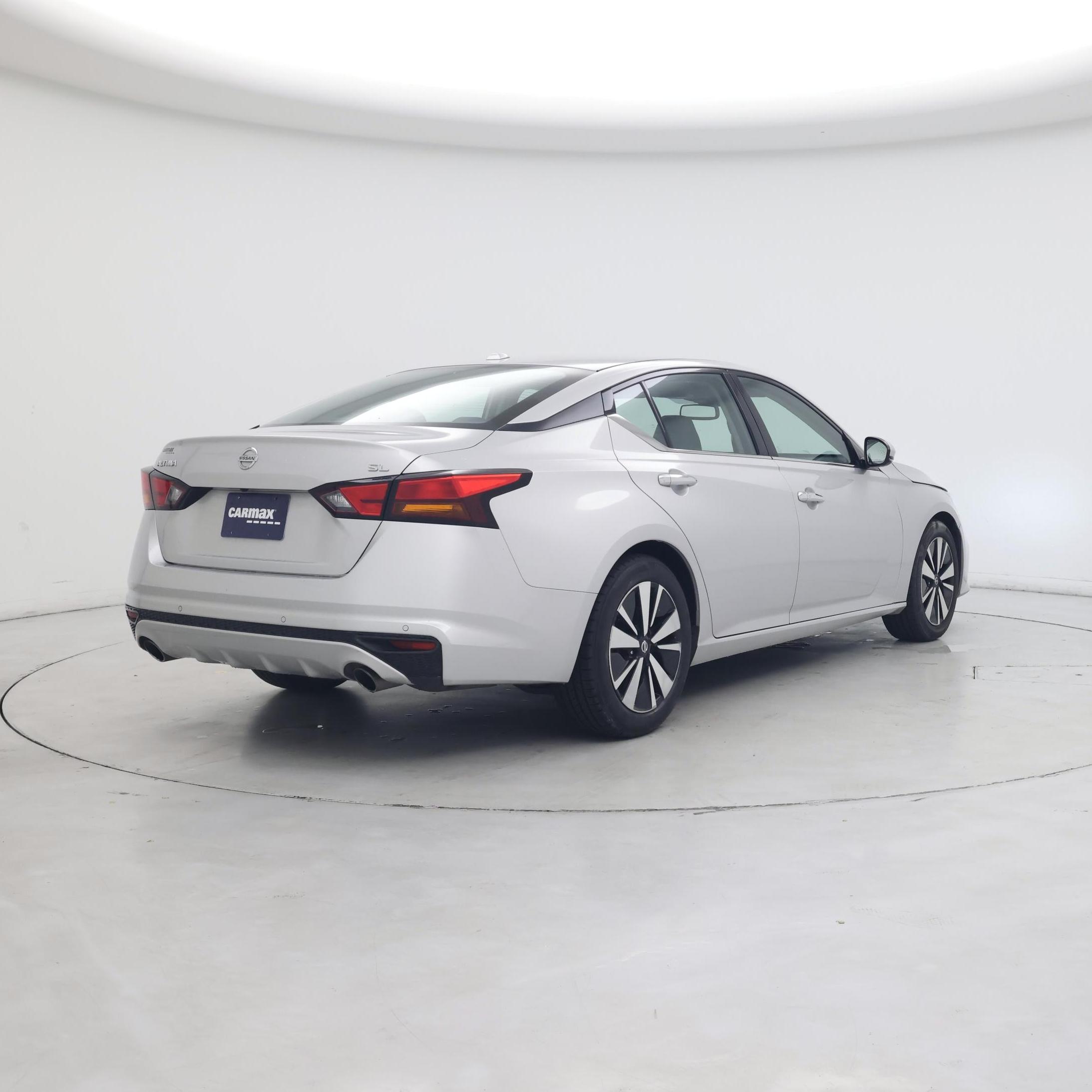 Thumbnail: 2020 Nissan Altima - 8