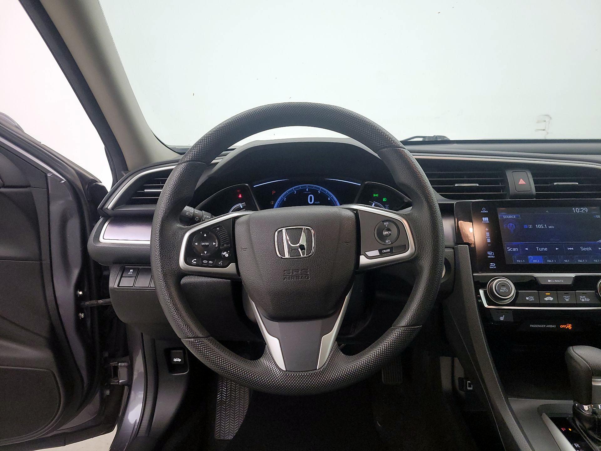 Thumbnail: 2016 Honda Civic - 10