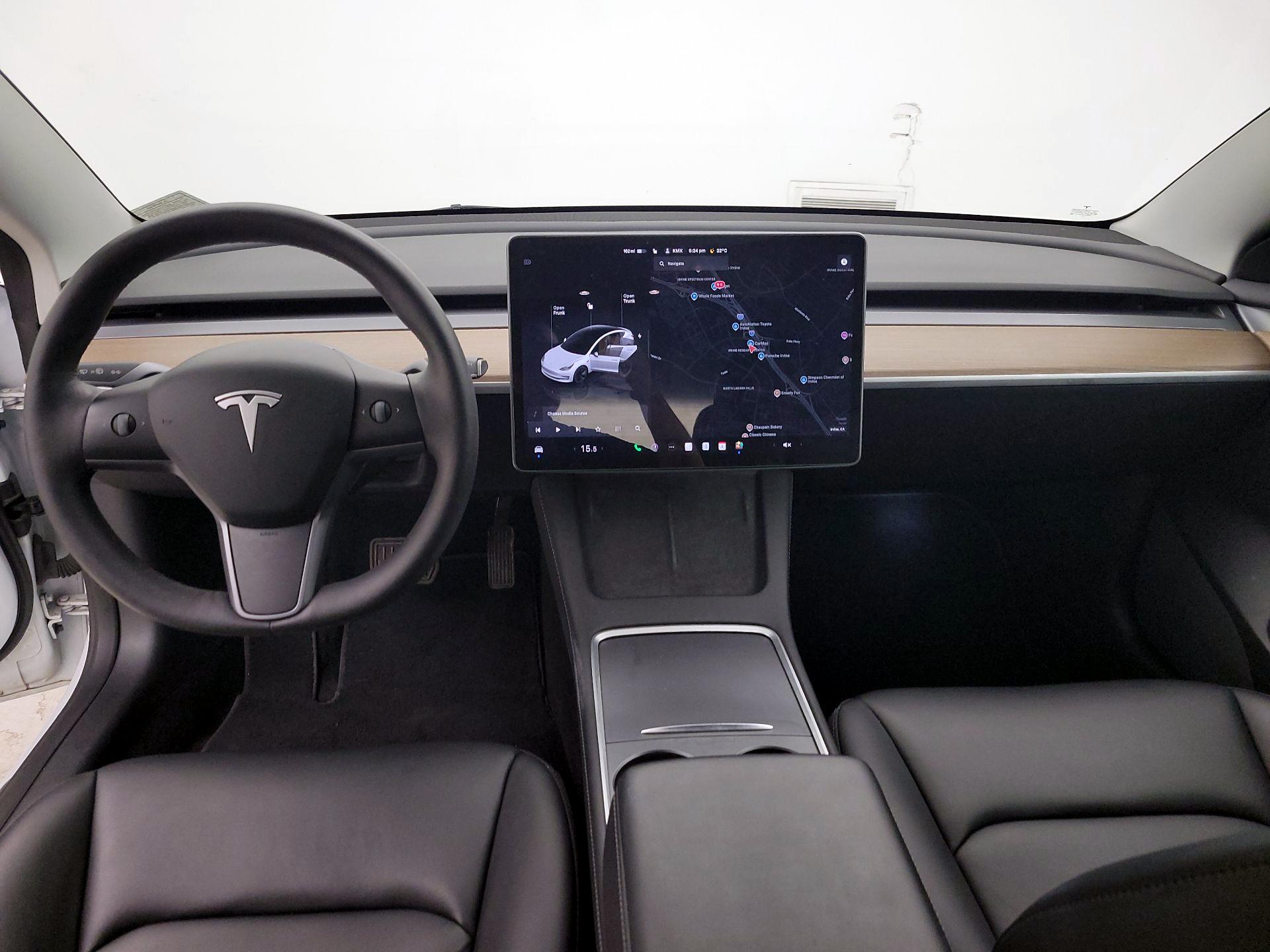 Thumbnail: 2022 Tesla Model 3 - 9