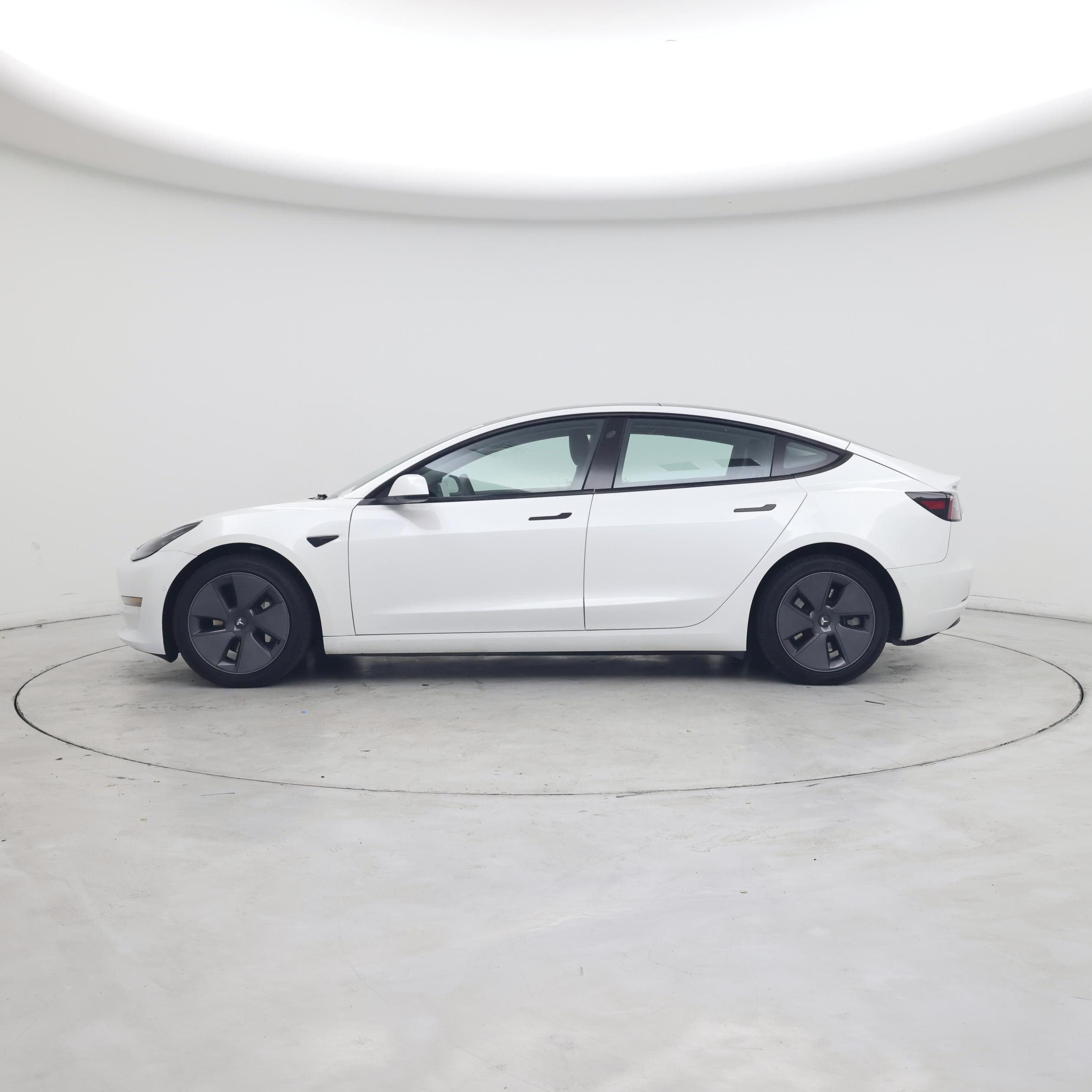 Thumbnail: 2022 Tesla Model 3 - 3