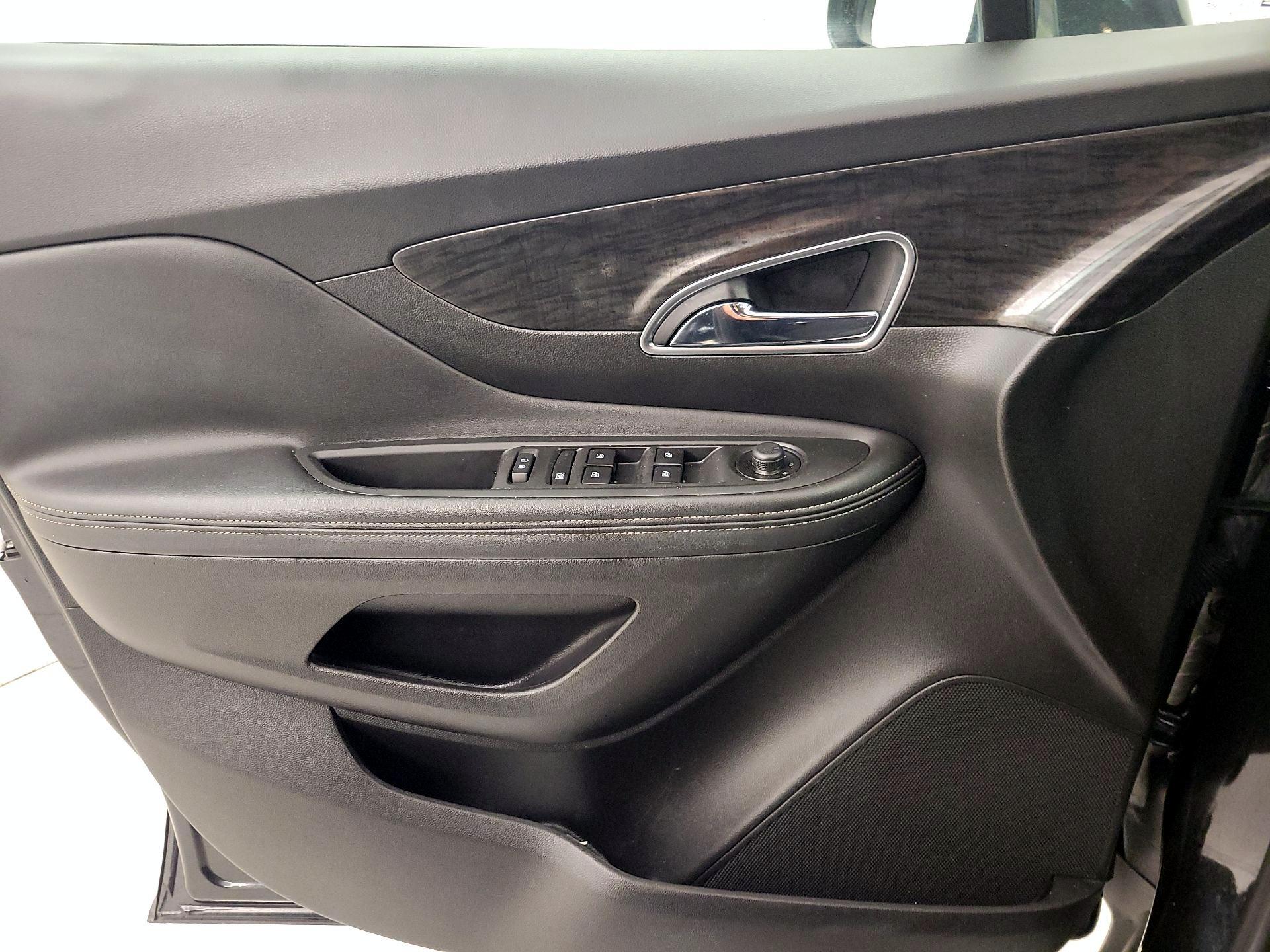 Thumbnail: 2016 Buick Encore - 12