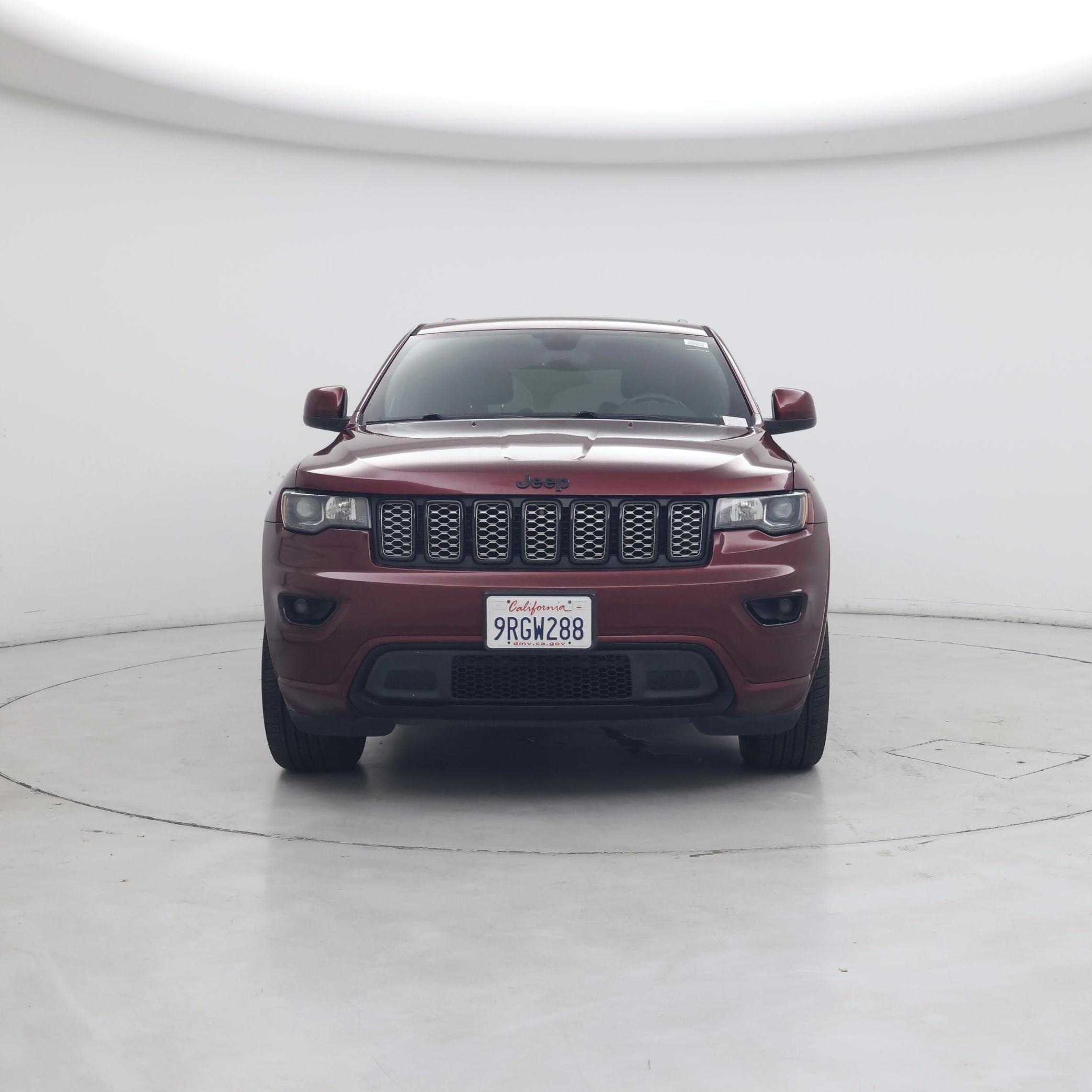 Thumbnail: 2018 Jeep Grand Cherokee - 5