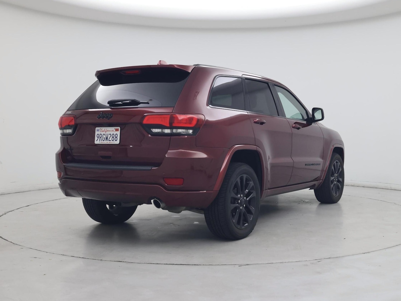2018 Jeep Grand Cherokee Altitude - Photo 9