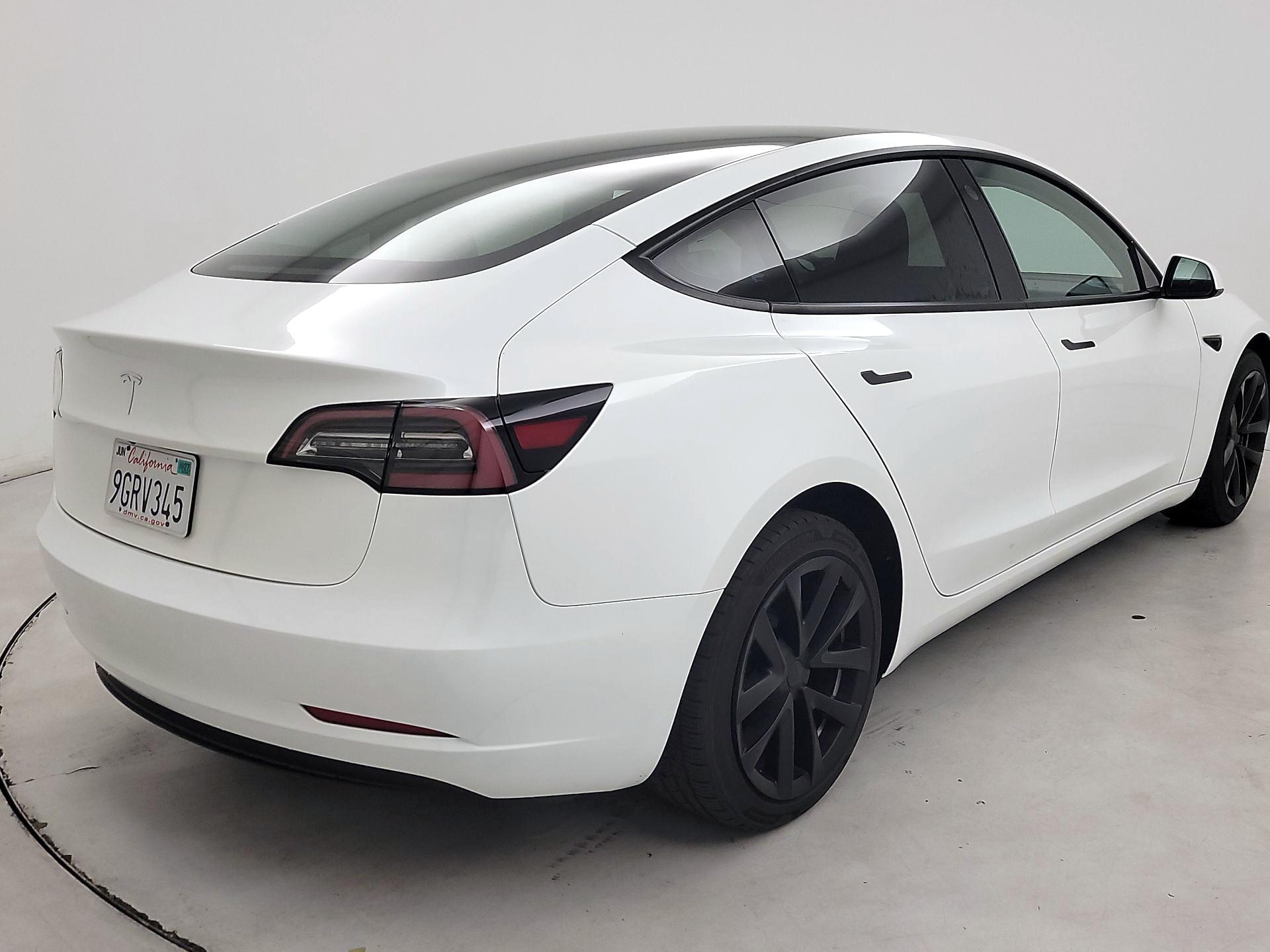Thumbnail: 2023 Tesla Model 3 - 5