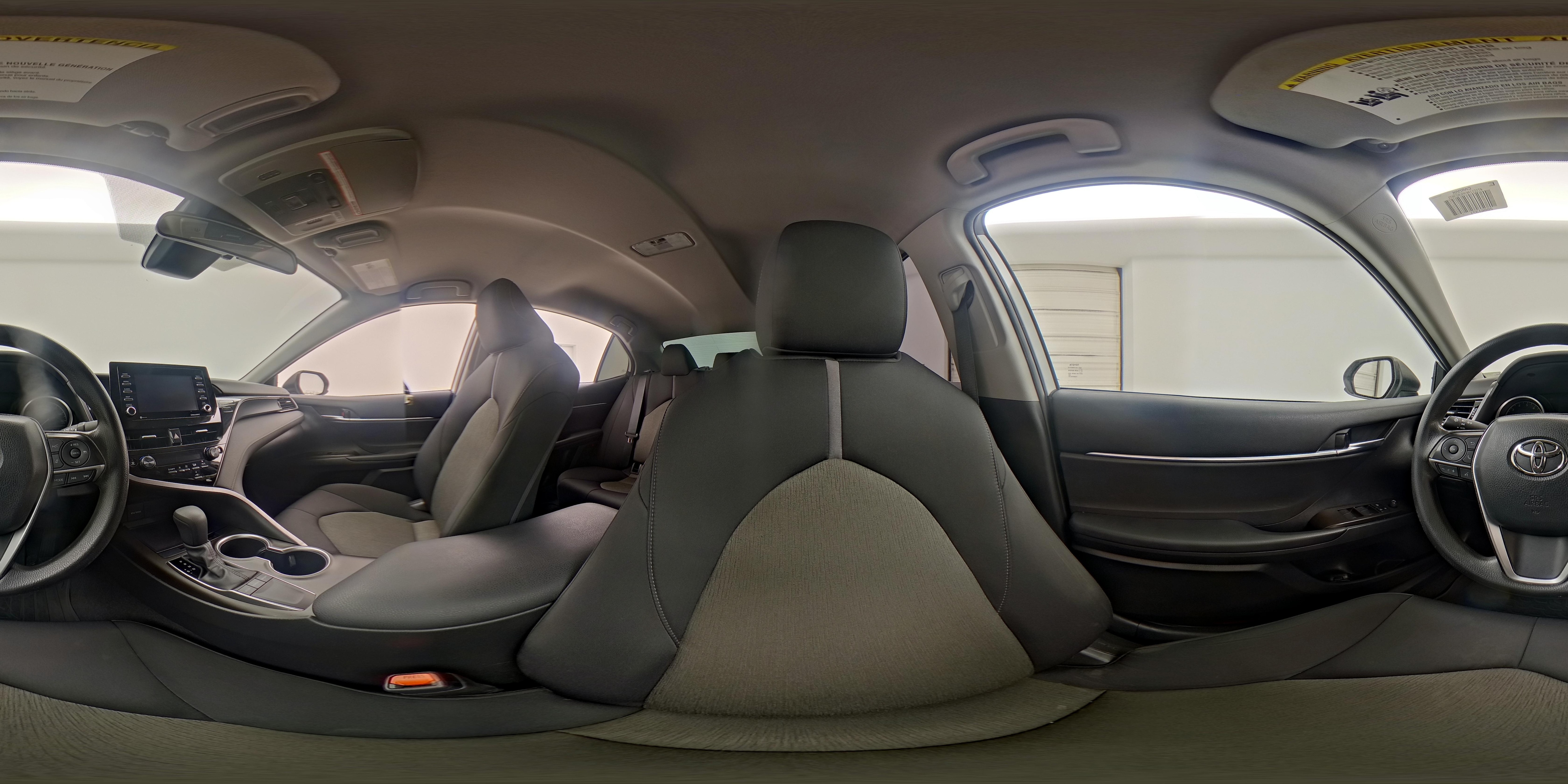 2022 Toyota Camry LE - Photo 26