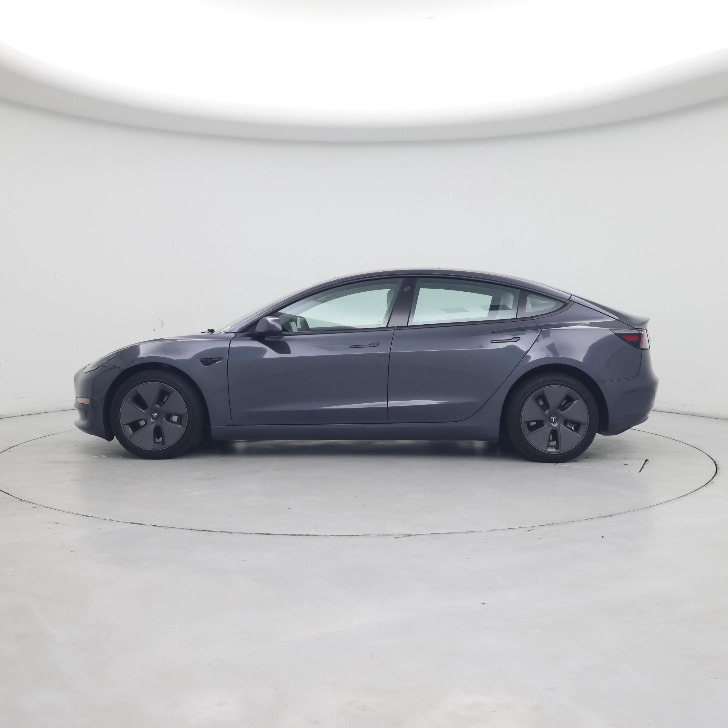 Thumbnail: 2022 Tesla Model 3 - 3