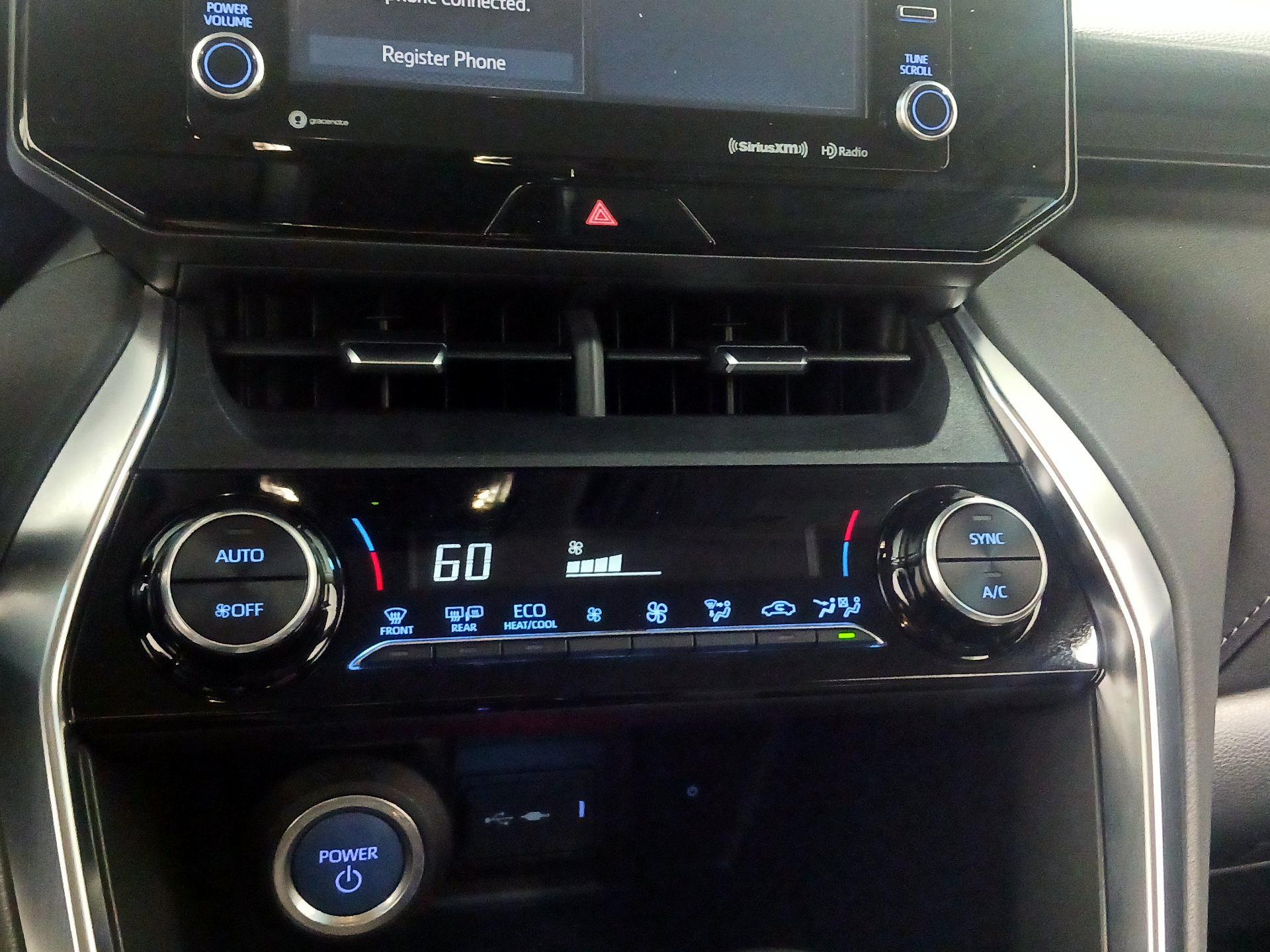 Thumbnail: 2021 Toyota Venza - 14