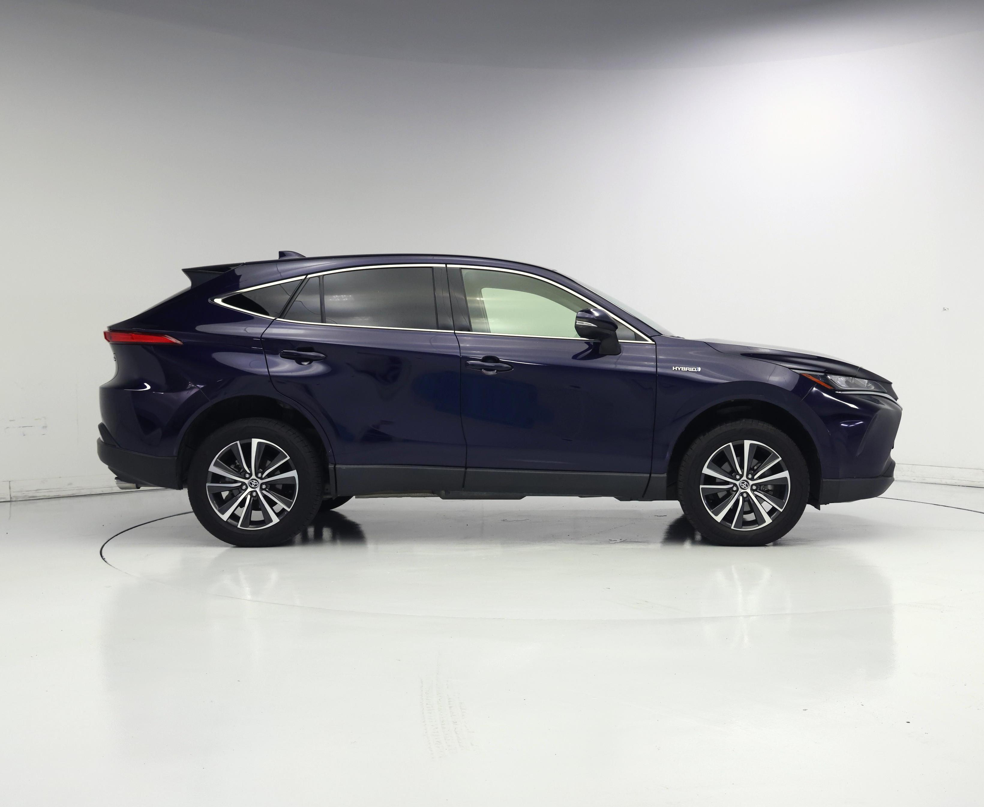 Thumbnail: 2021 Toyota Venza - 7