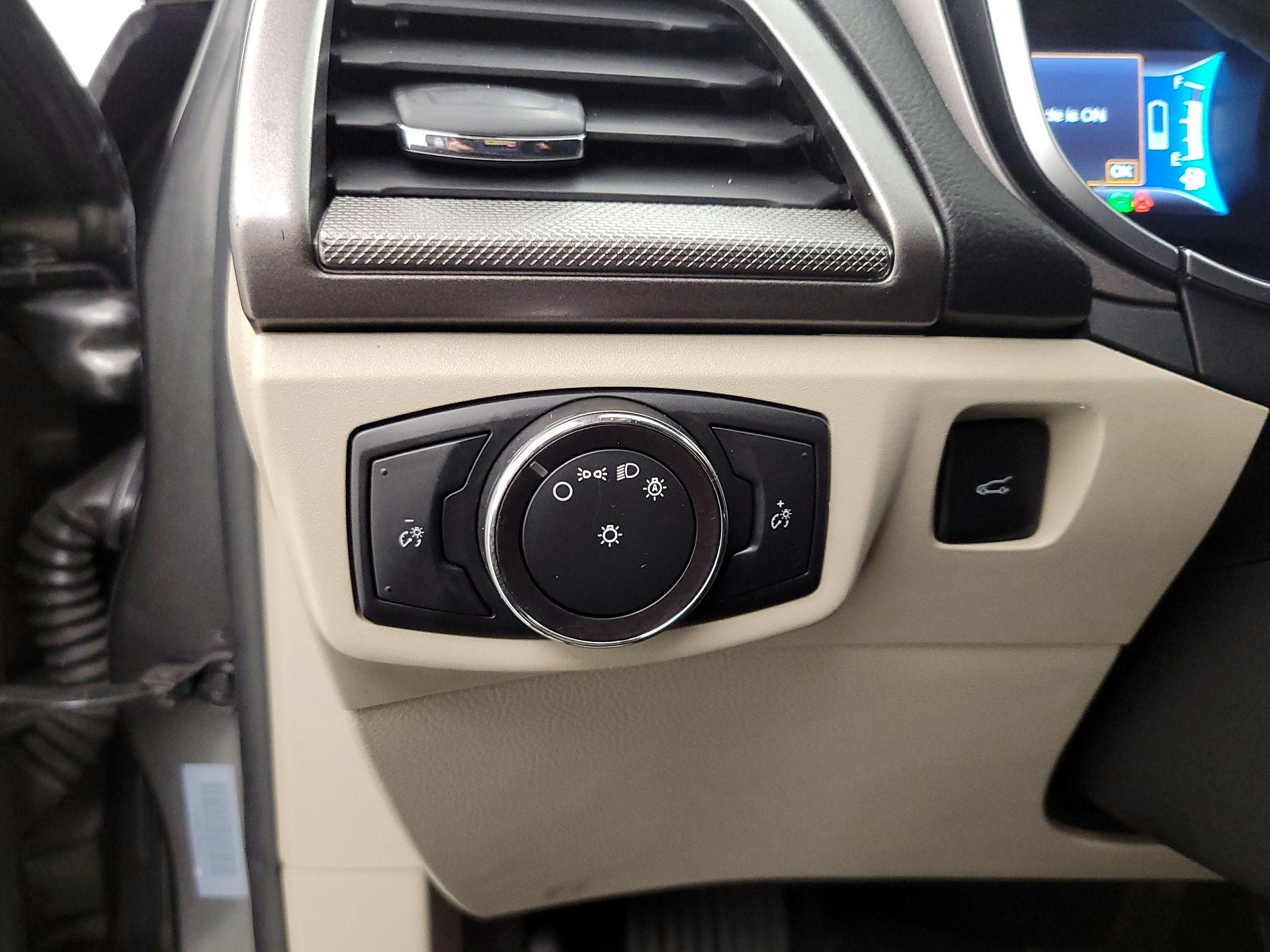 Thumbnail: 2018 Ford Fusion - 13