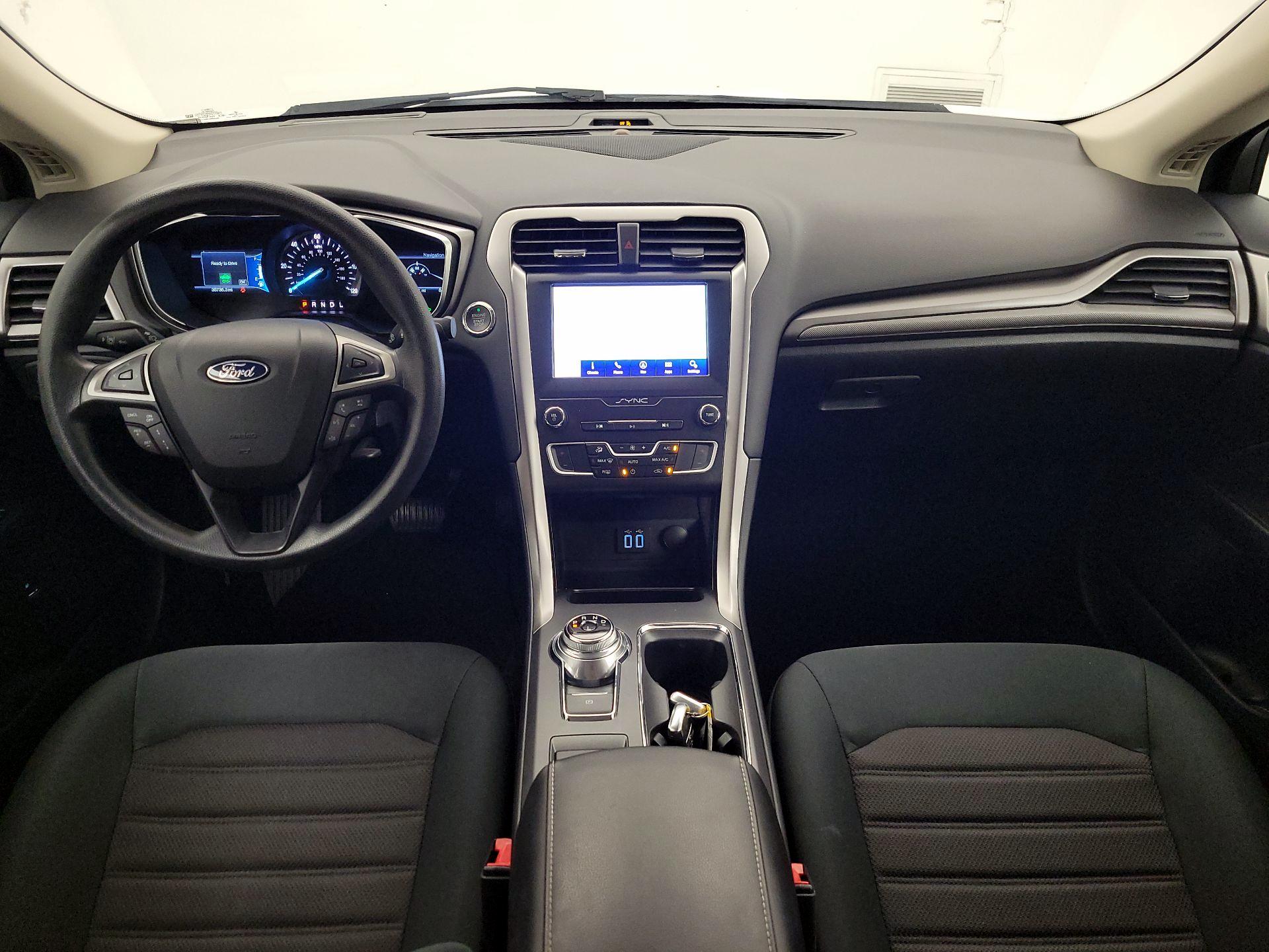 Thumbnail: 2020 Ford Fusion - 9