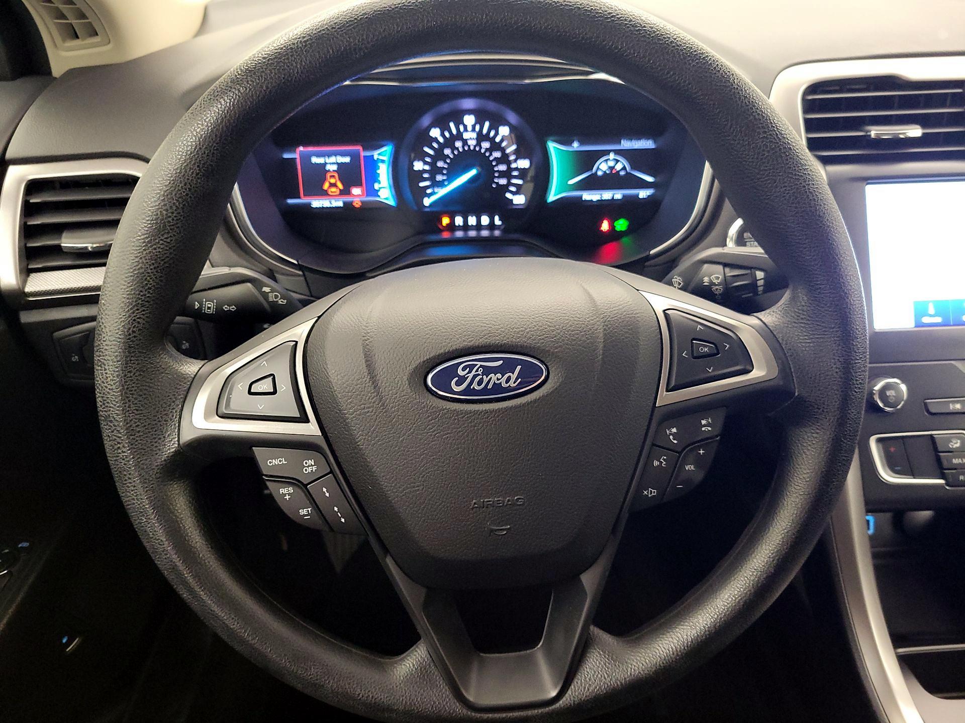 Thumbnail: 2020 Ford Fusion - 10