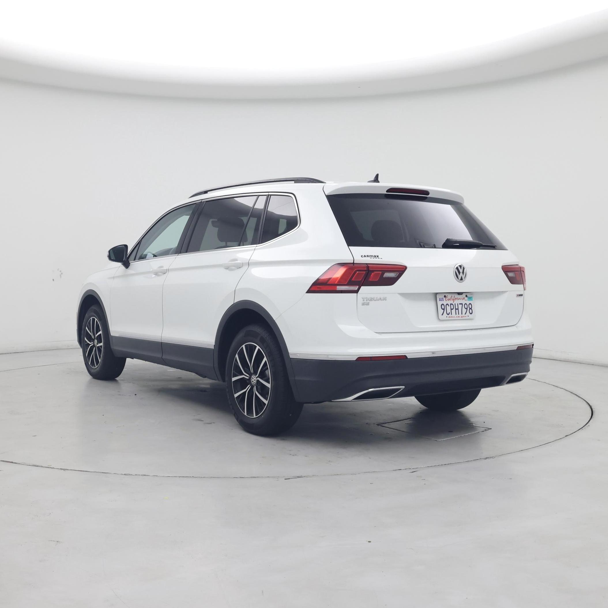 Thumbnail: 2021 Volkswagen Tiguan - 2