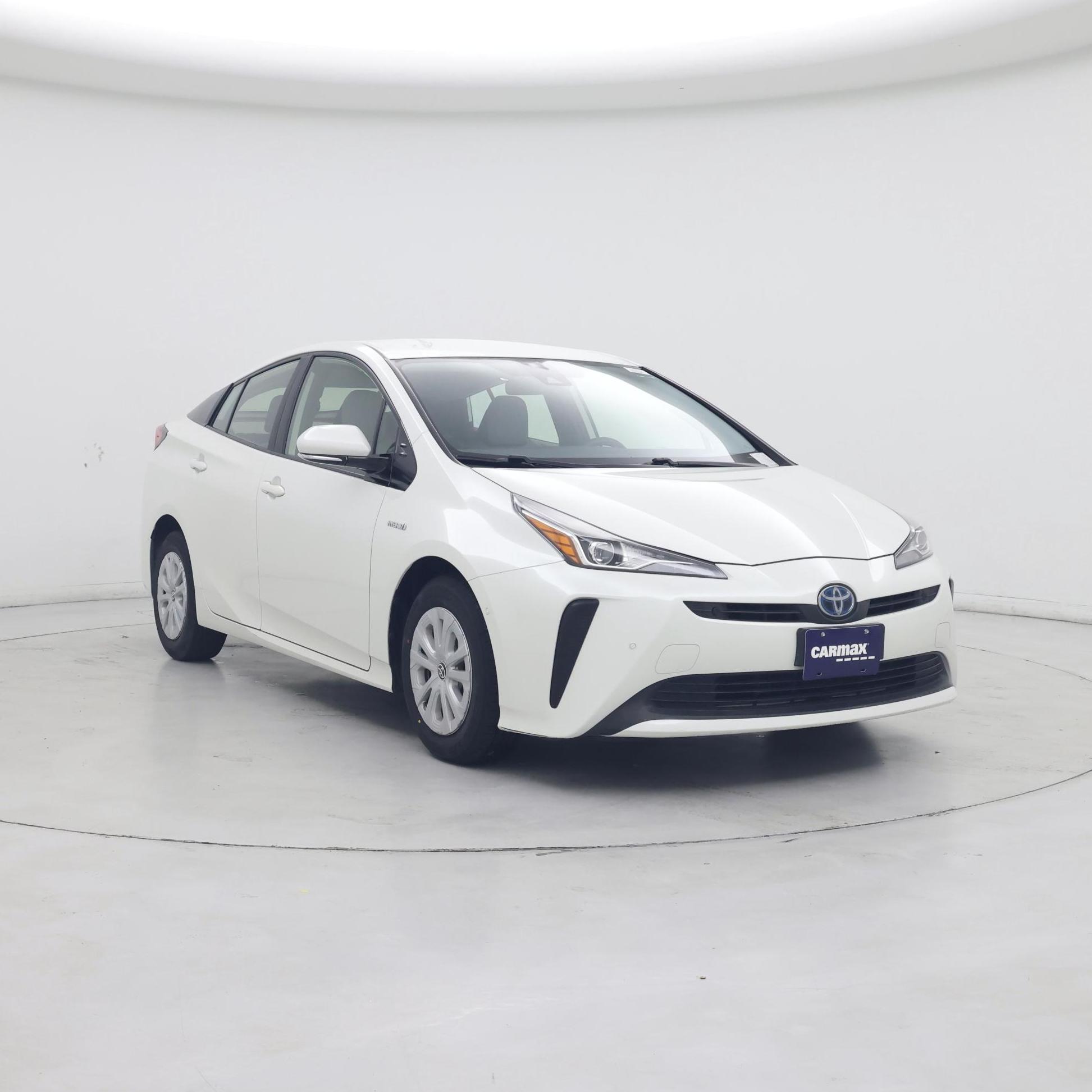 Pearl 2019 Toyota Prius Hatchback Front-Wheel Drive Automatic