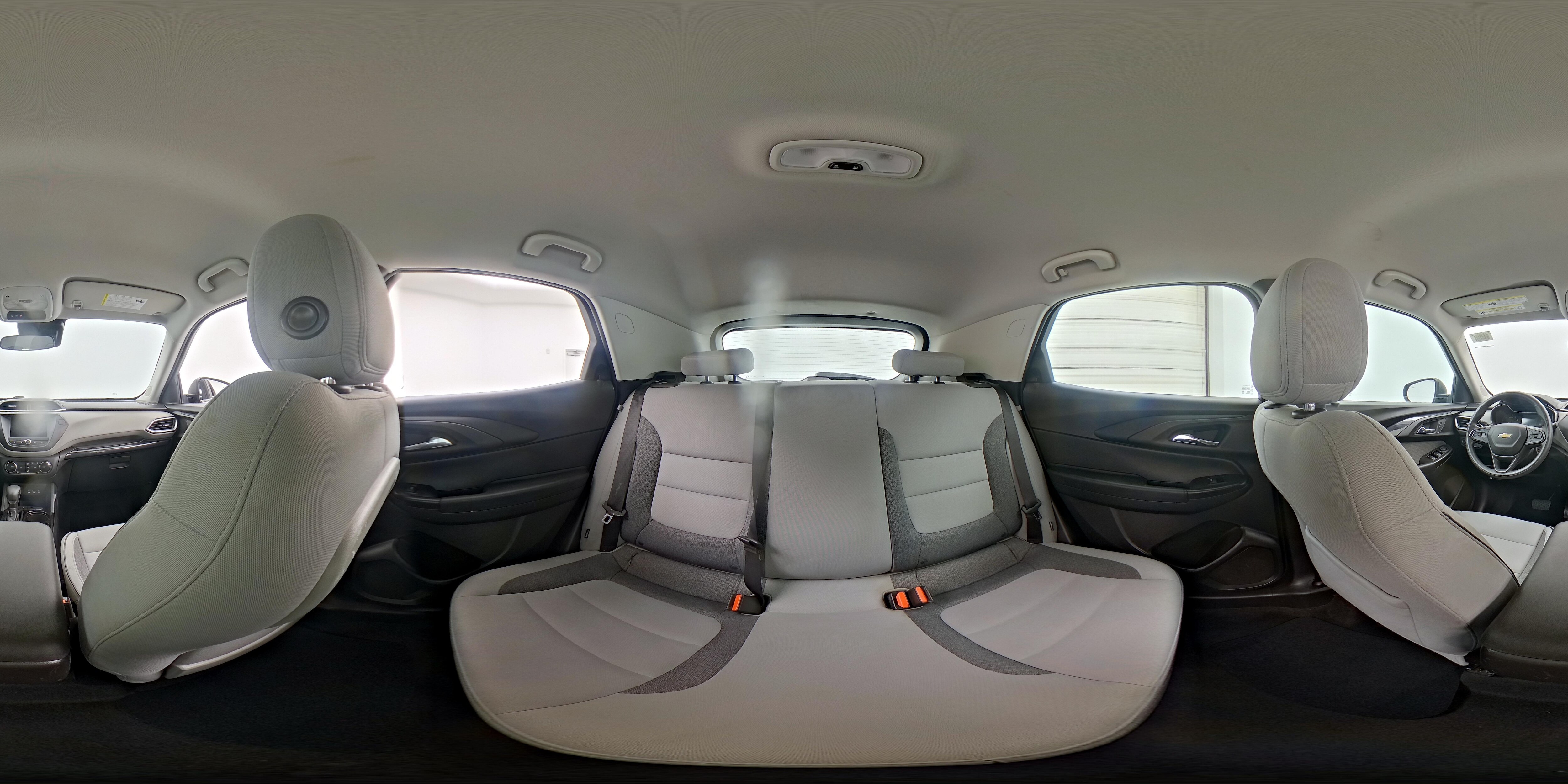 2021 Chevrolet Trailblazer LS - Photo 25