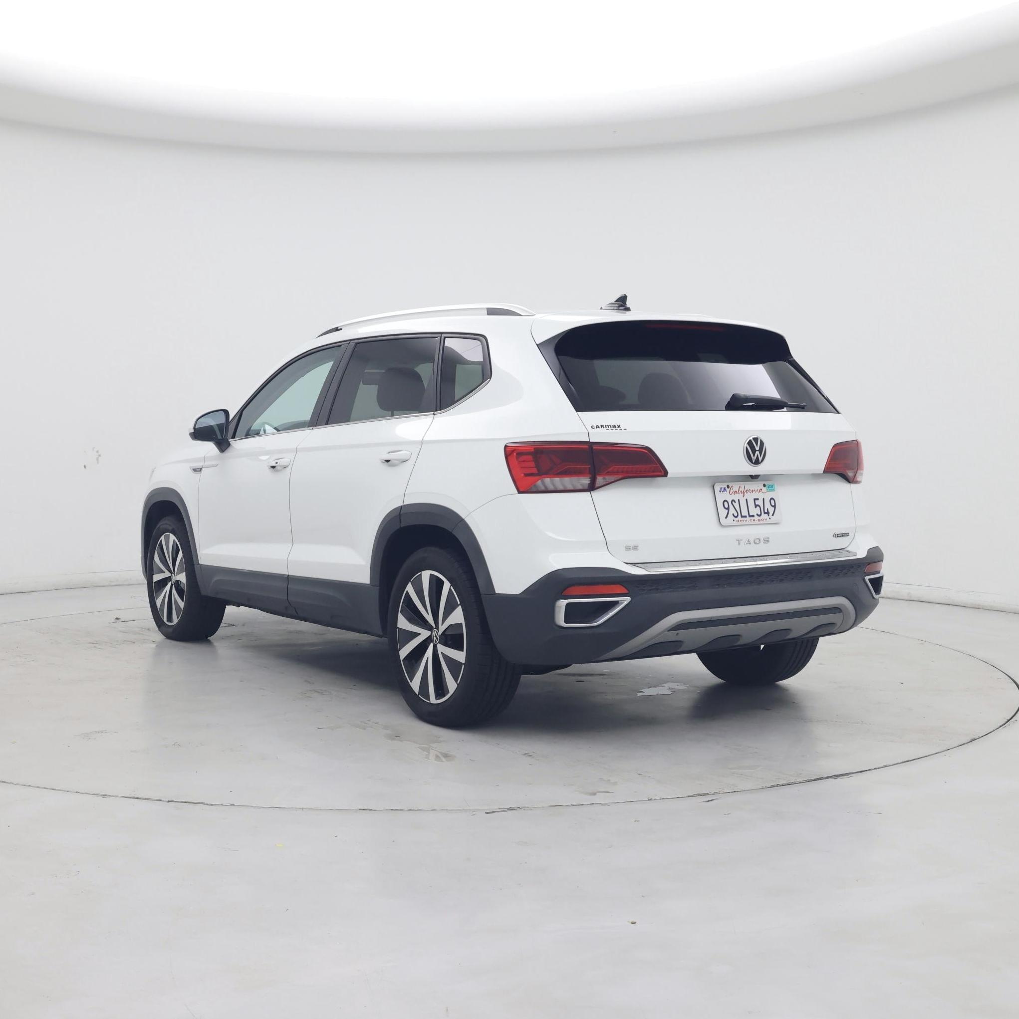 Thumbnail: 2022 Volkswagen Taos - 2
