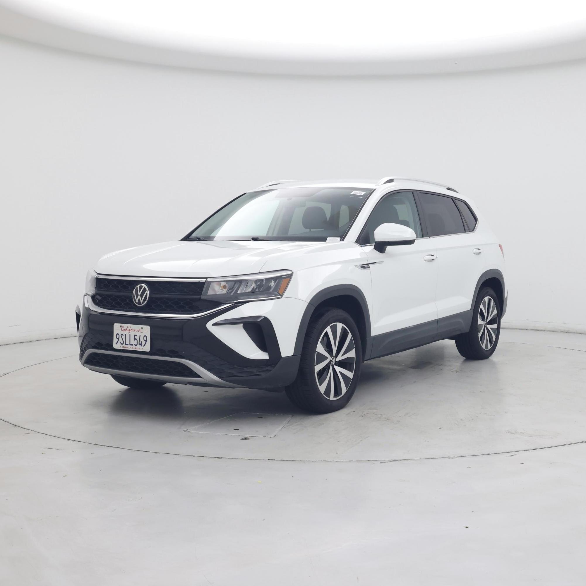 Thumbnail: 2022 Volkswagen Taos - 4