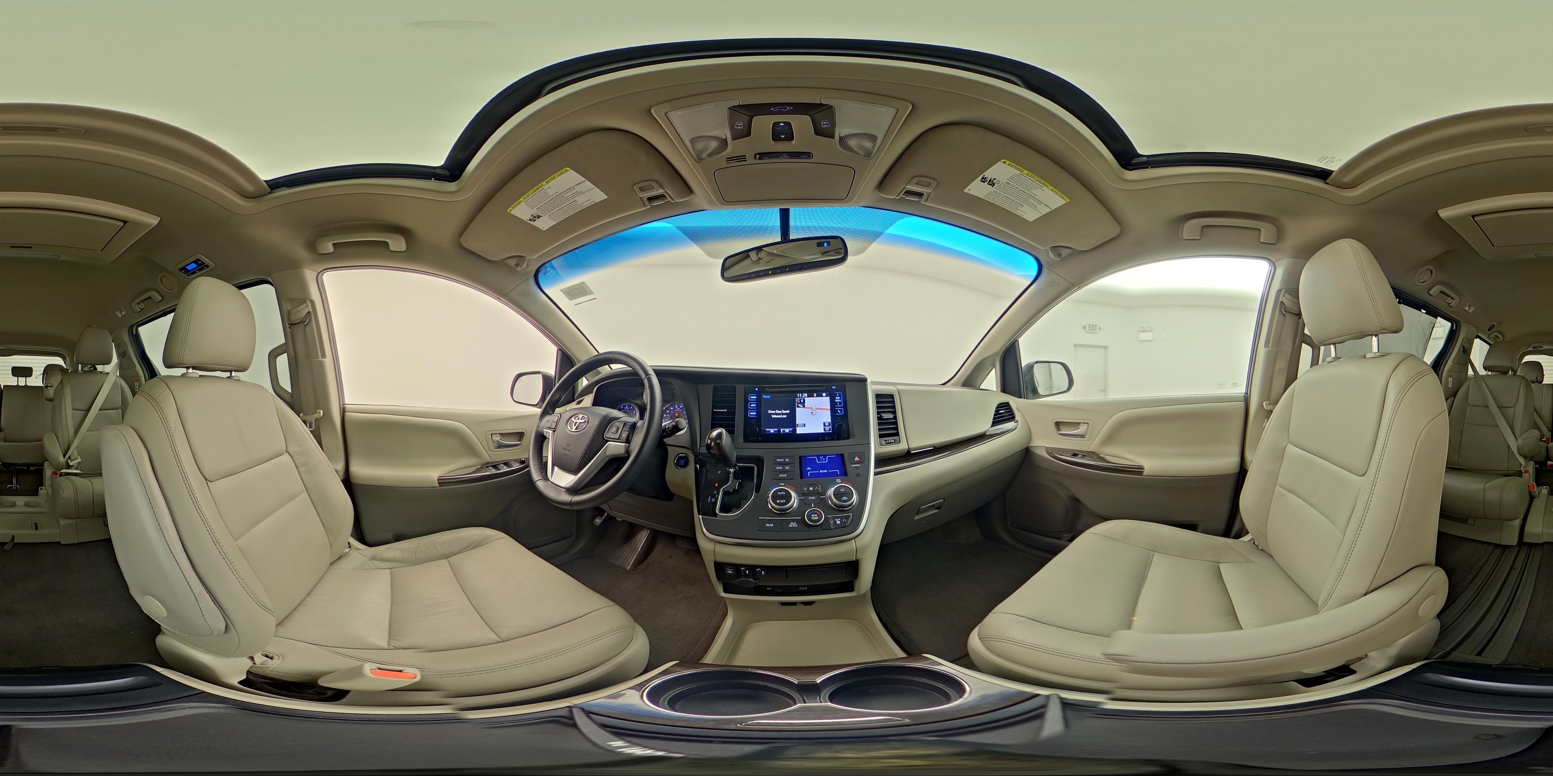 2015 Toyota Sienna XLE Premium - Photo 28