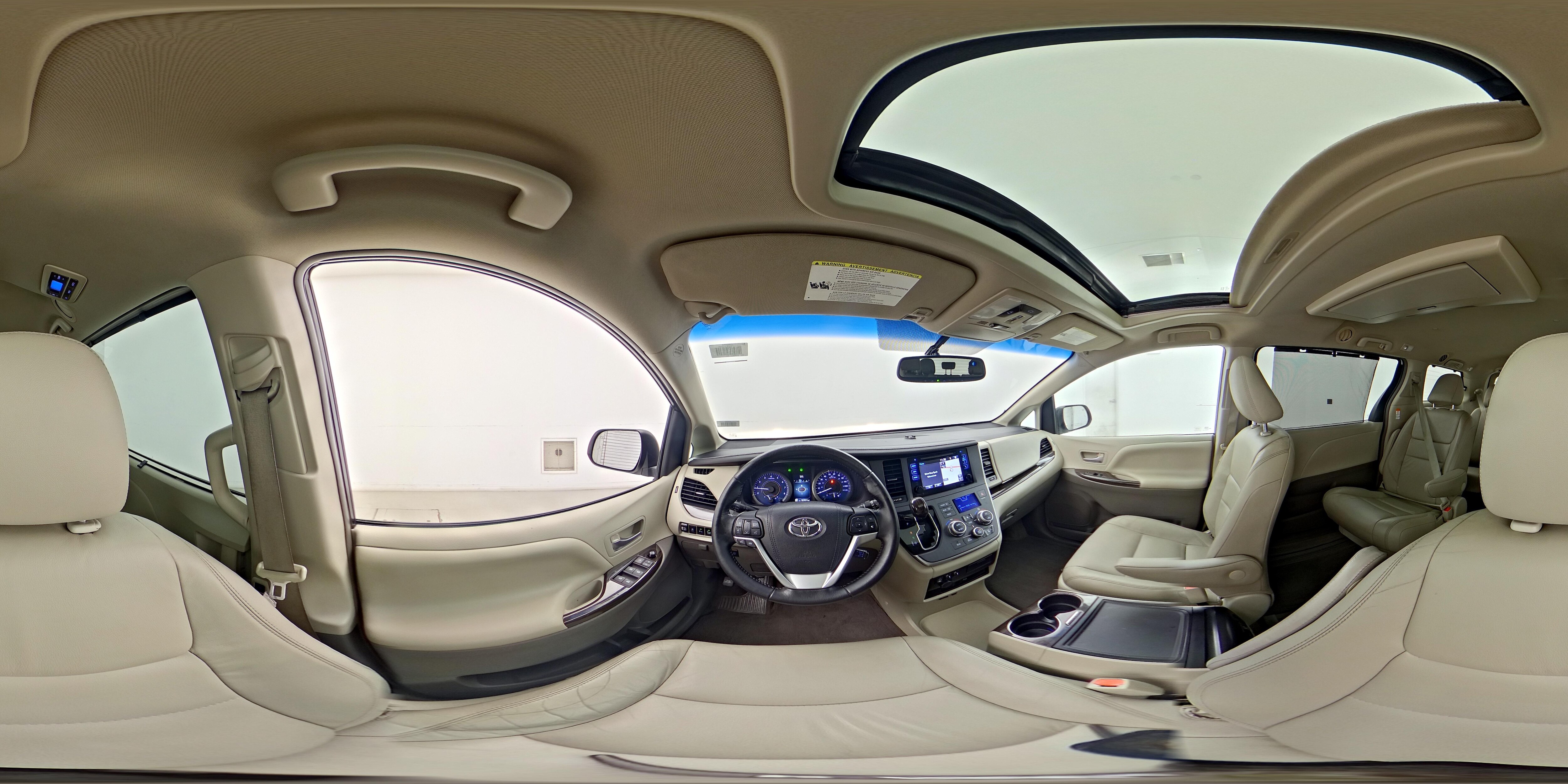 2015 Toyota Sienna XLE Premium - Photo 30