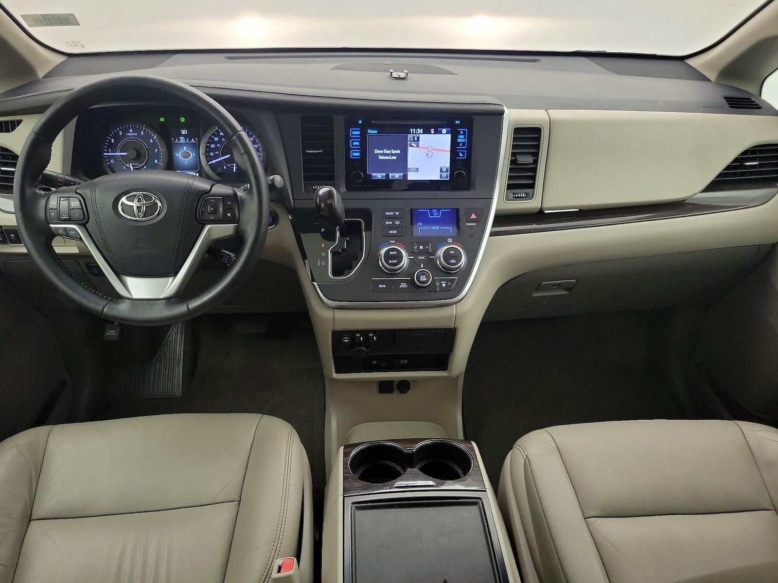 2015 Toyota Sienna XLE Premium - Photo 10