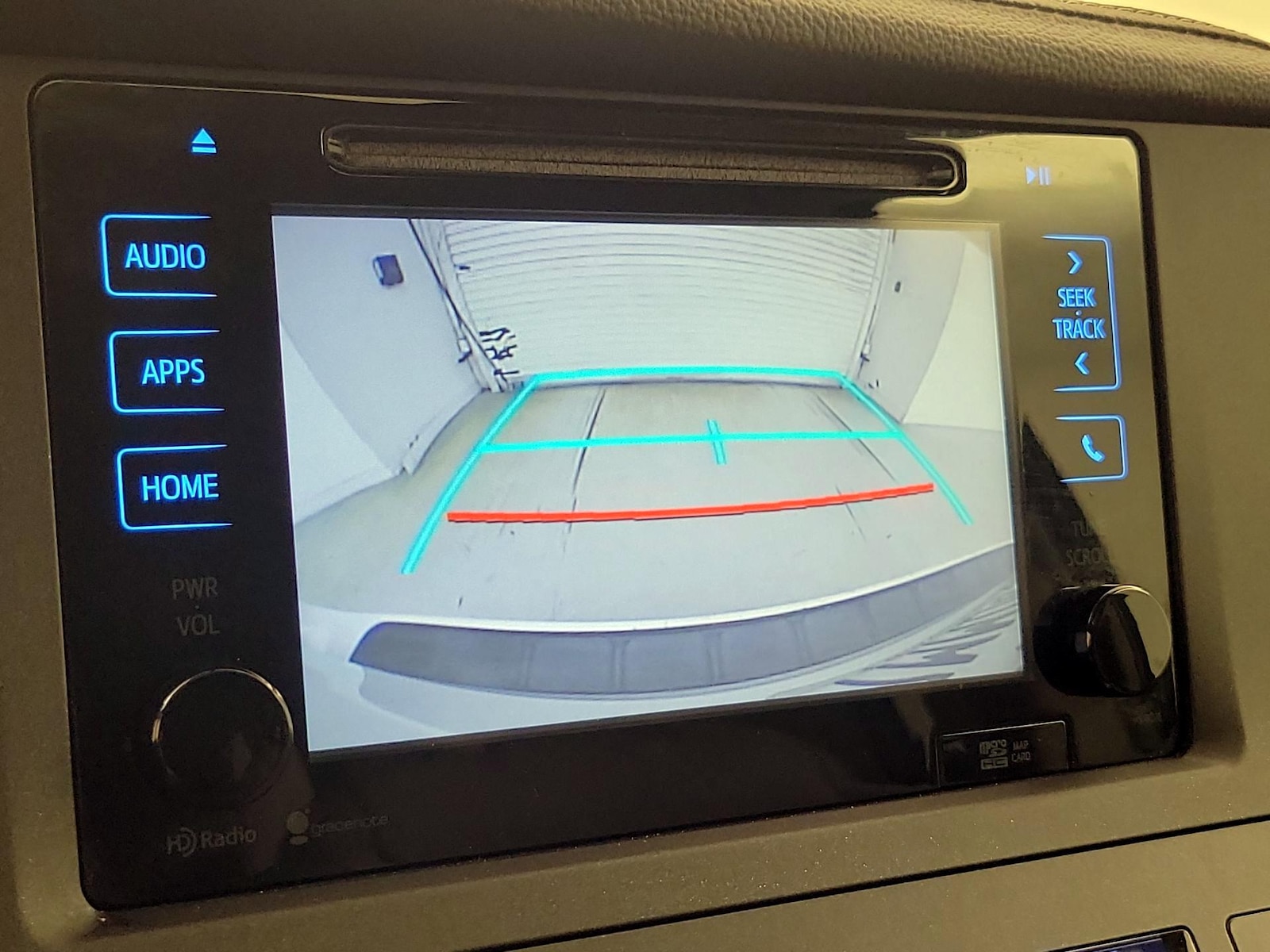 2015 Toyota Sienna XLE Premium - Photo 16