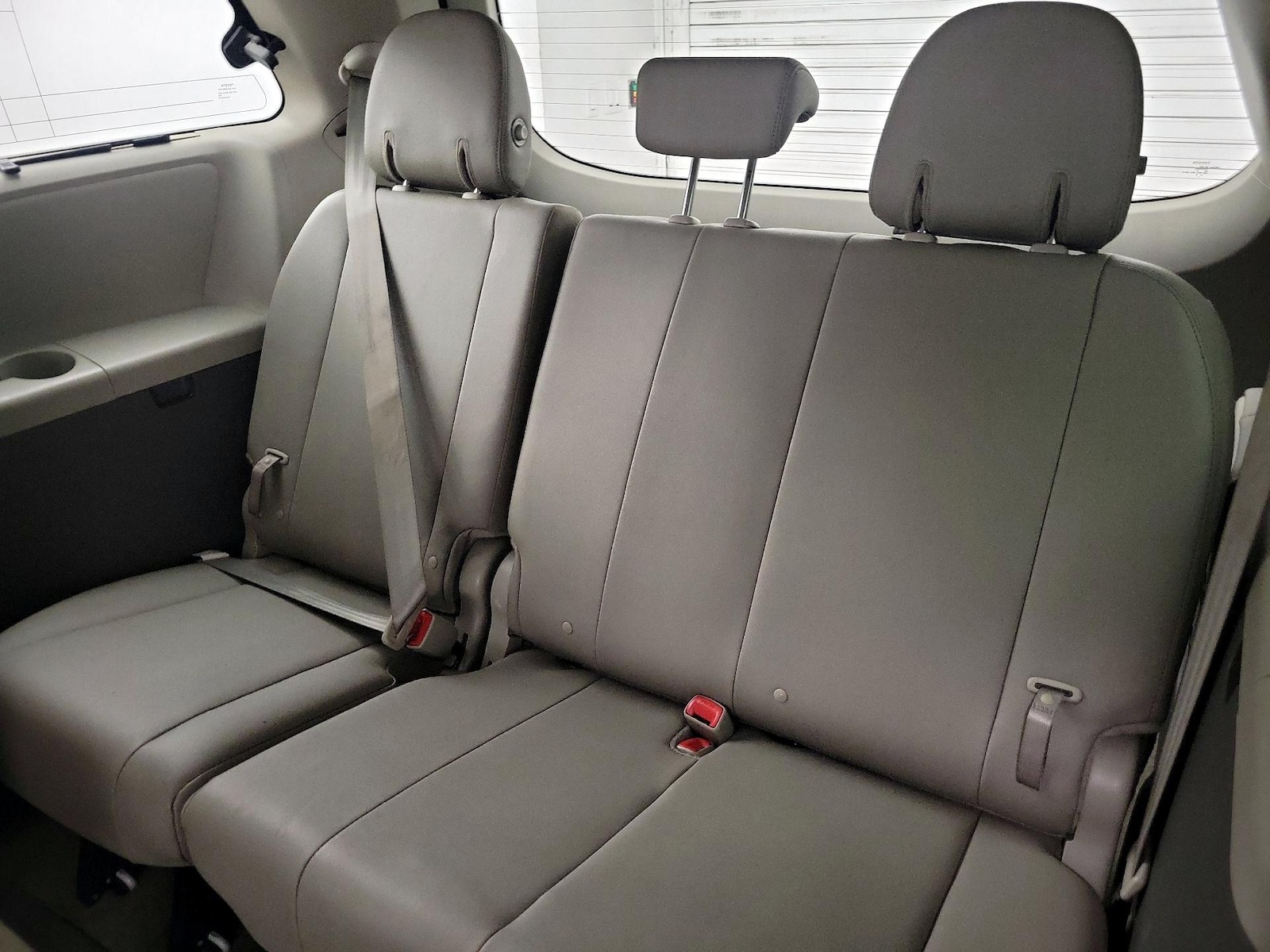2015 Toyota Sienna XLE Premium - Photo 23