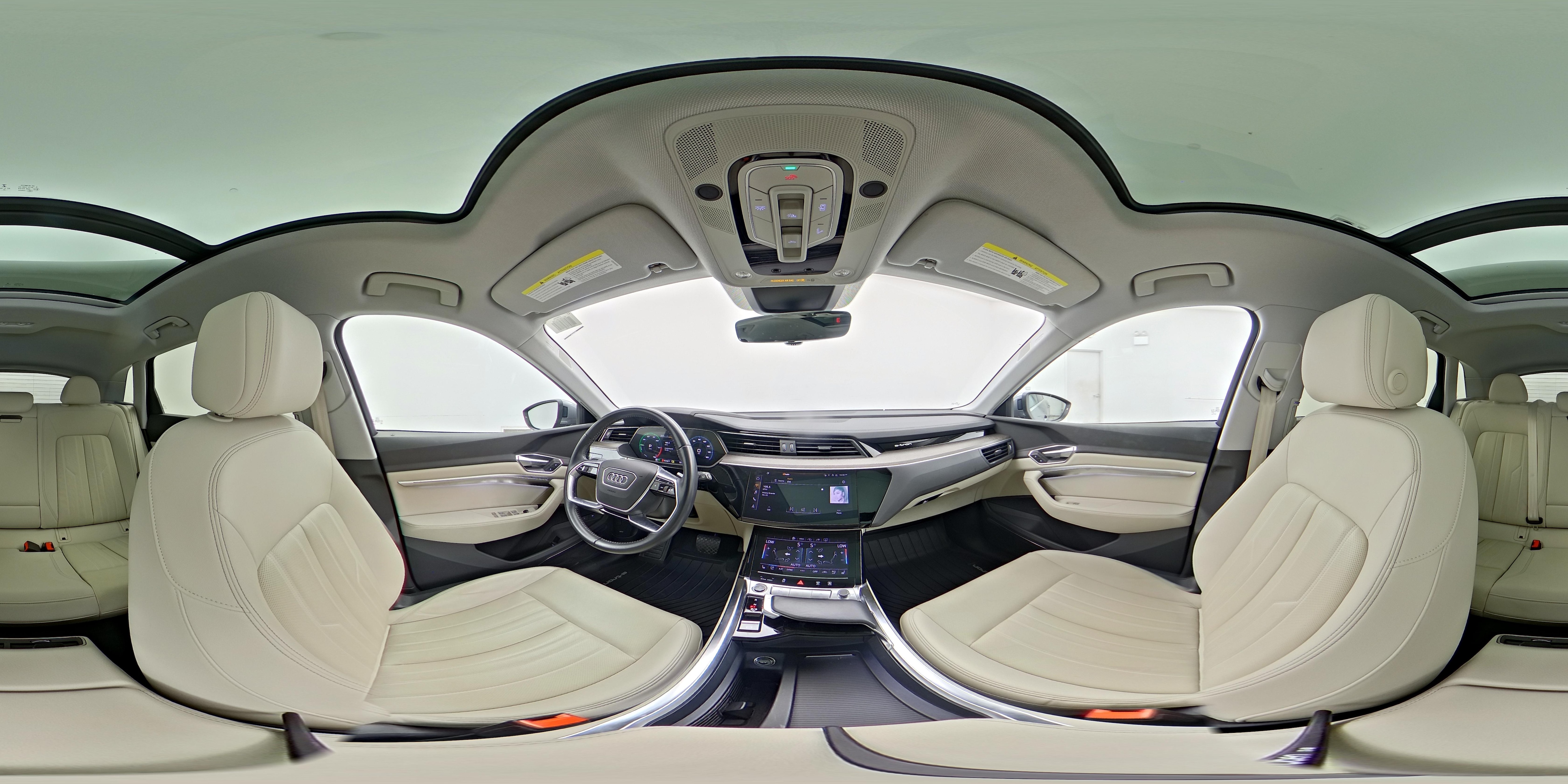 2021 Audi e-tron Premium Plus - Photo 24