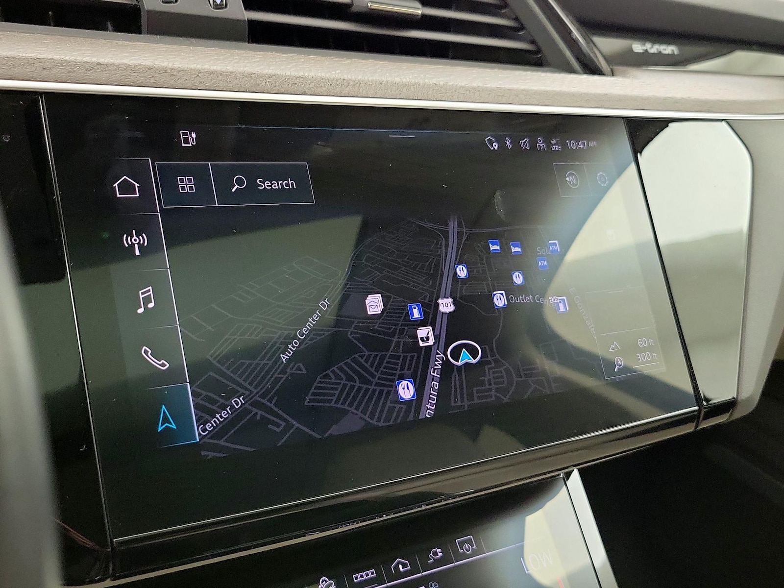 2021 Audi e-tron Premium Plus - Photo 13