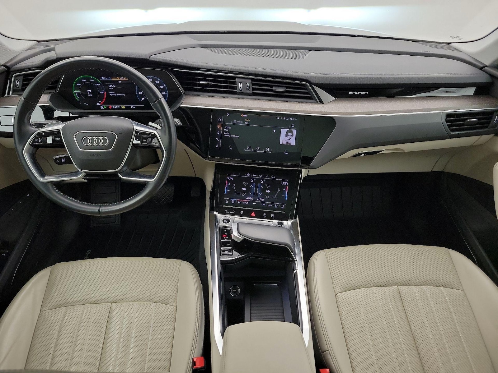 2021 Audi e-tron Premium Plus - Photo 8