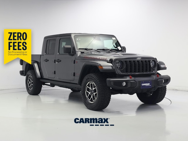 Gray 2025 Jeep Gladiator Pickup Truck Four-Wheel Drive Automatic