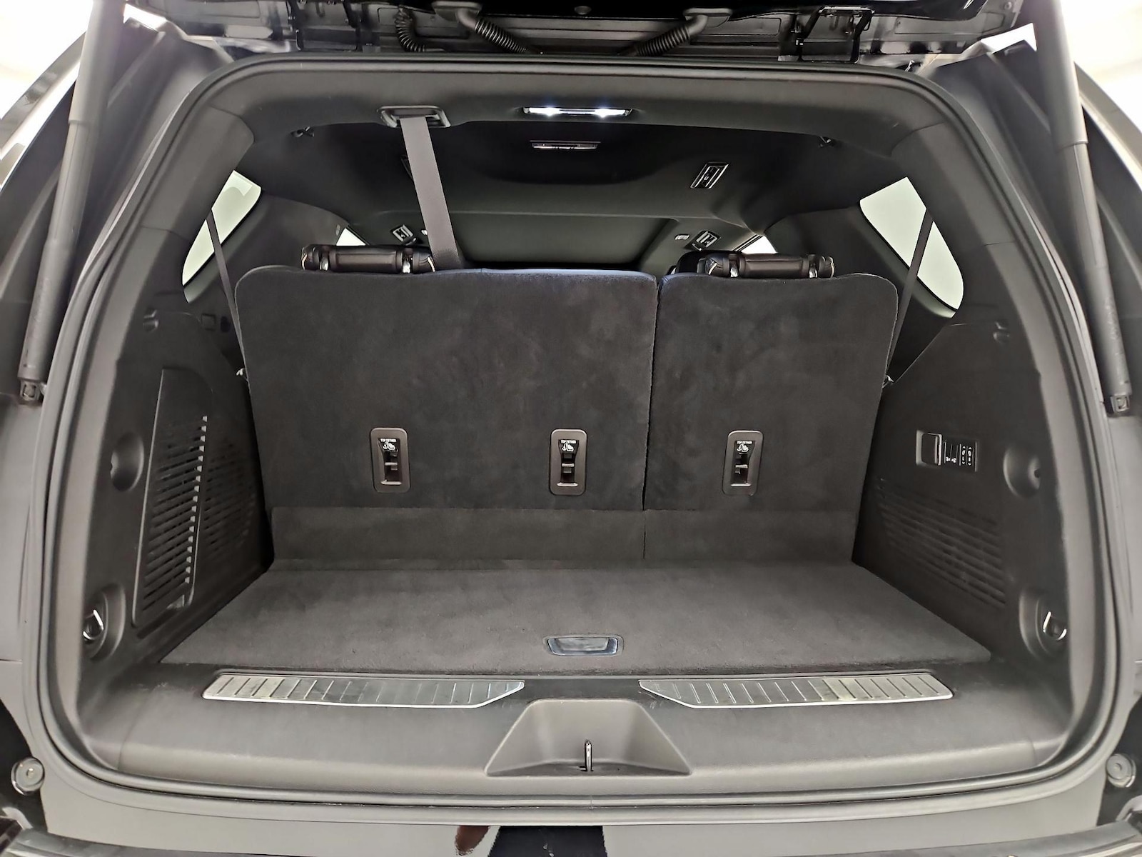 2021 Chevrolet Tahoe Premier - Photo 22