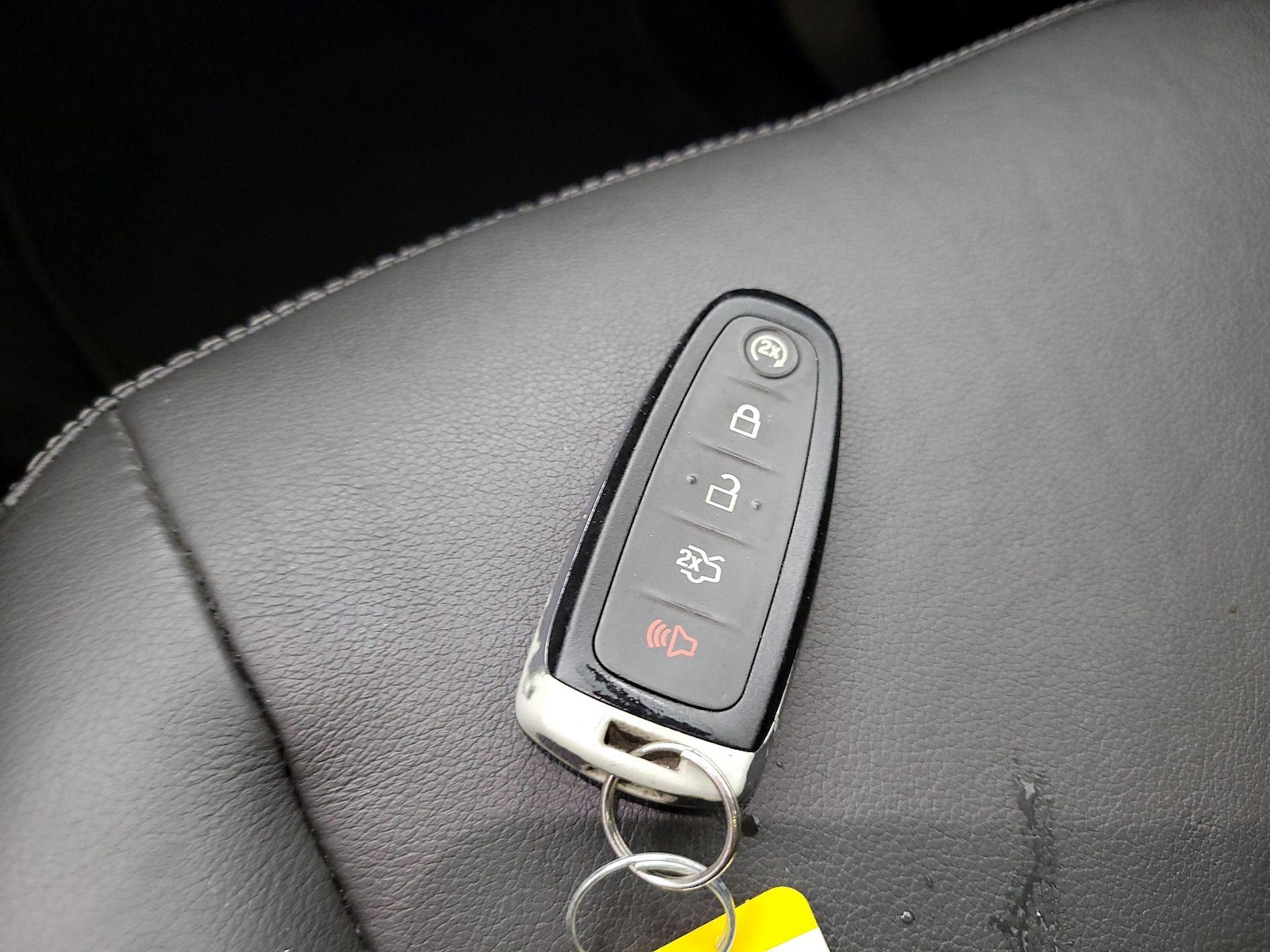 2016 Ford Escape Titanium - Photo 23