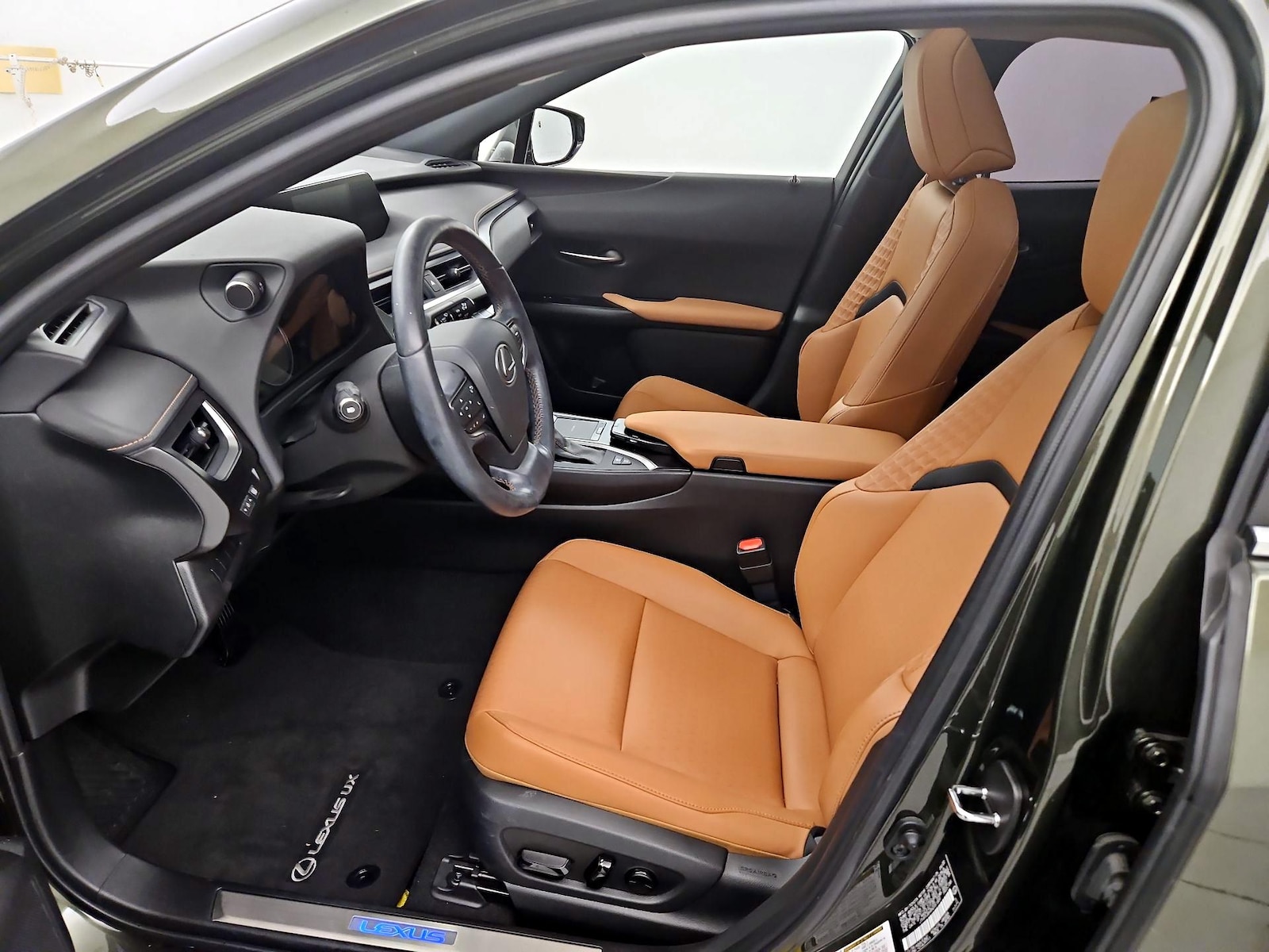 Power Seat(s) & Side Airbags