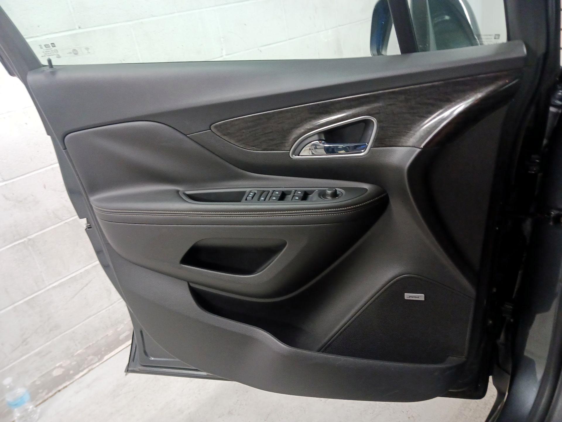 Thumbnail: 2016 Buick Encore - 10