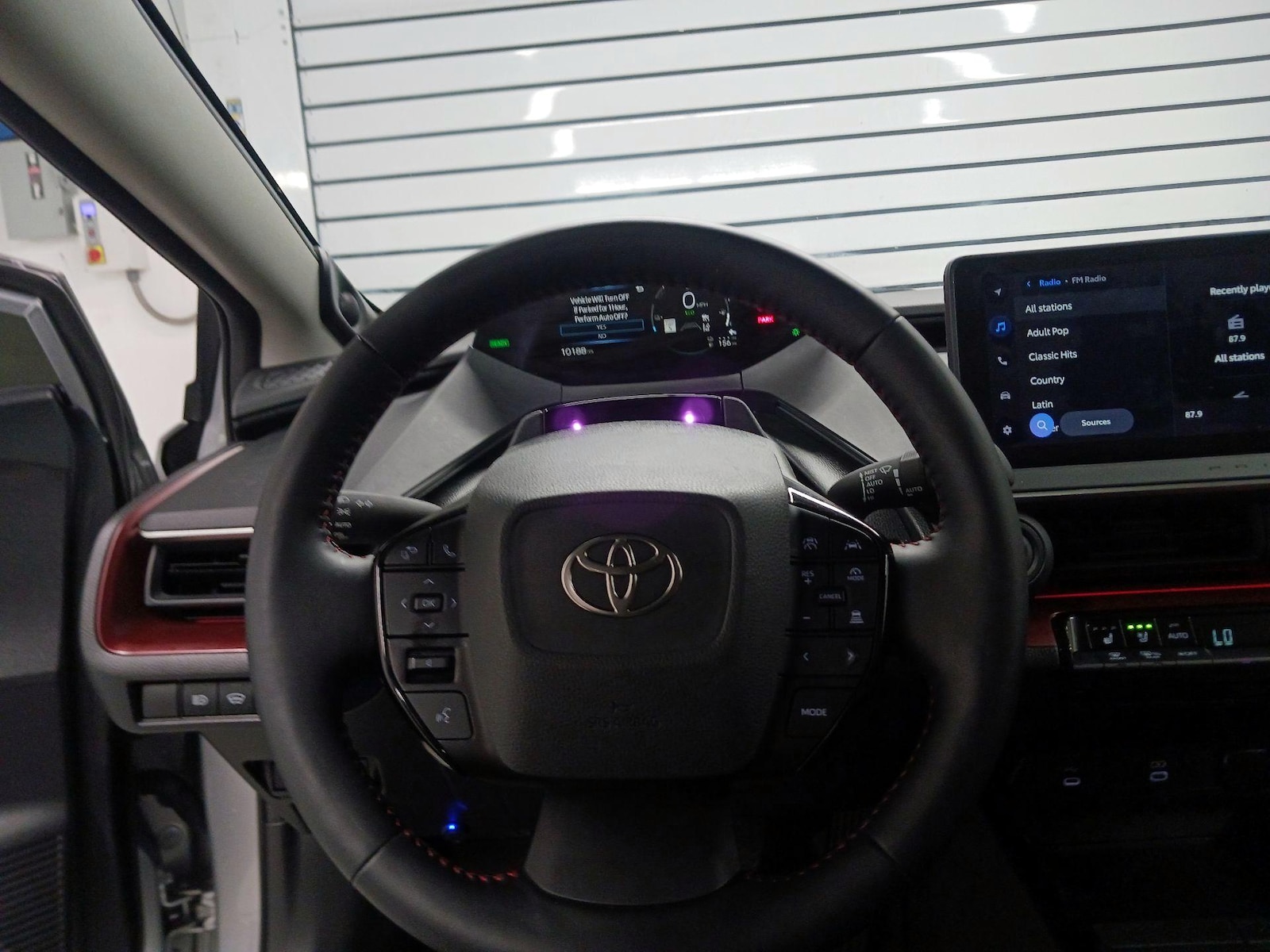 2024 Toyota Prius Prime XSE Premium - Photo 11