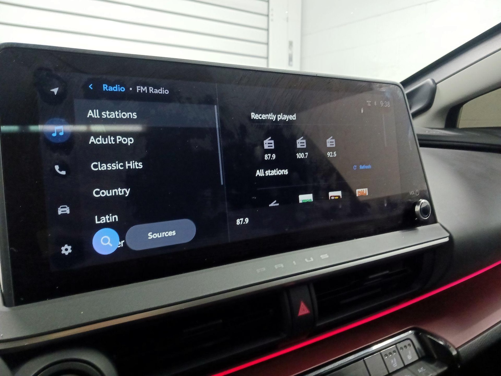 2024 Toyota Prius Prime XSE Premium - Photo 14