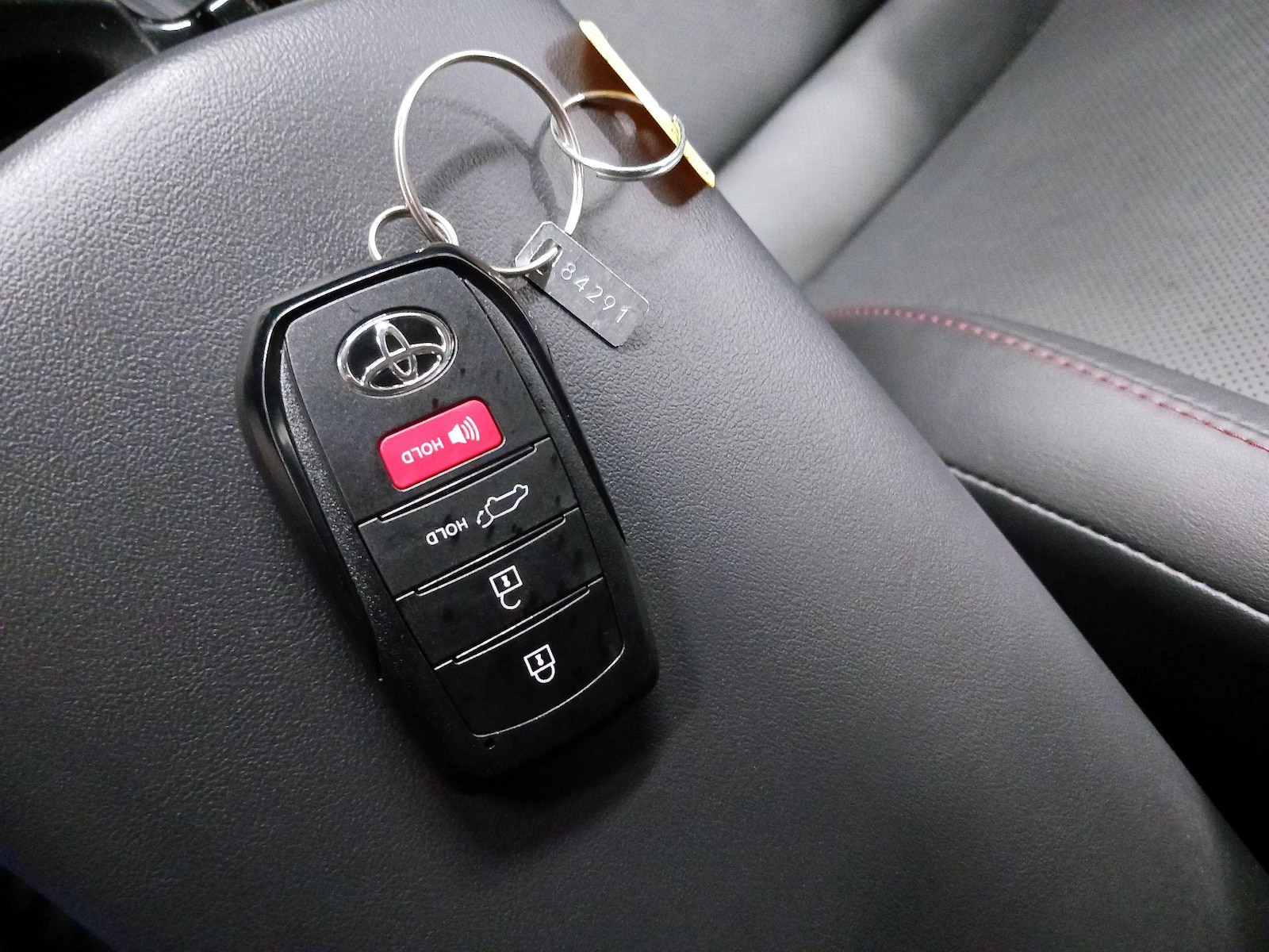 2024 Toyota Prius Prime XSE Premium - Photo 19