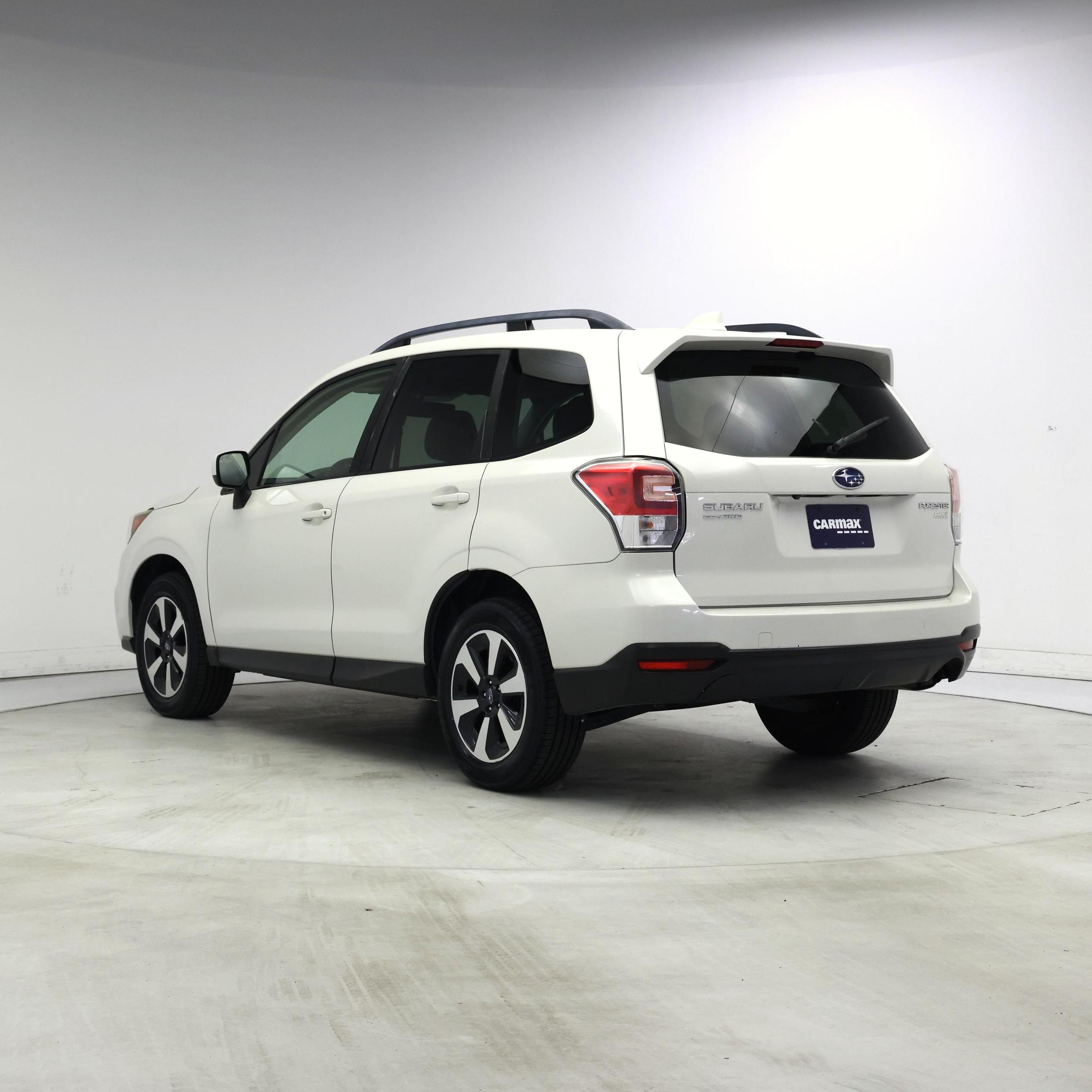 Thumbnail: 2017 Subaru Forester - 2