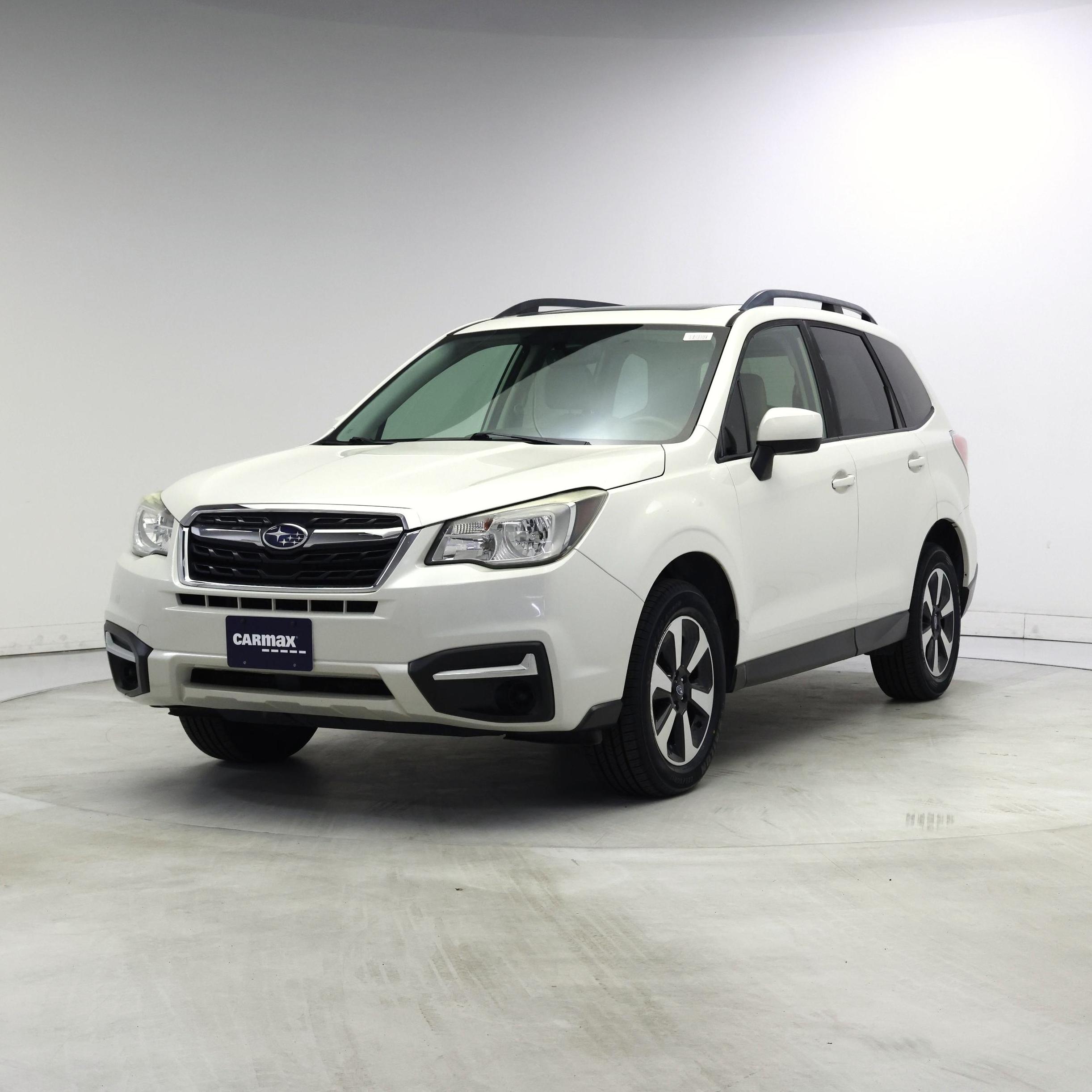 Thumbnail: 2017 Subaru Forester - 4