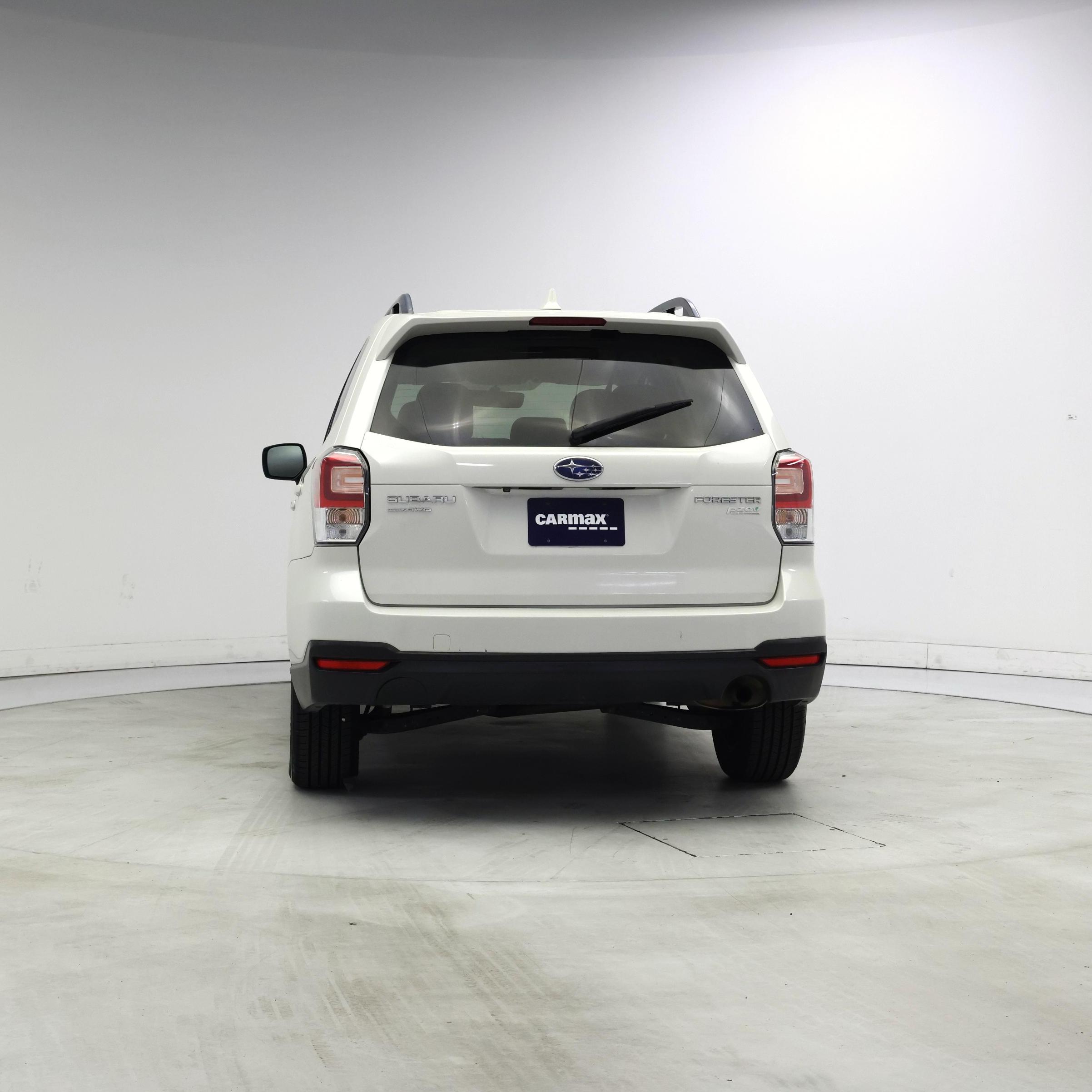 Thumbnail: 2017 Subaru Forester - 6