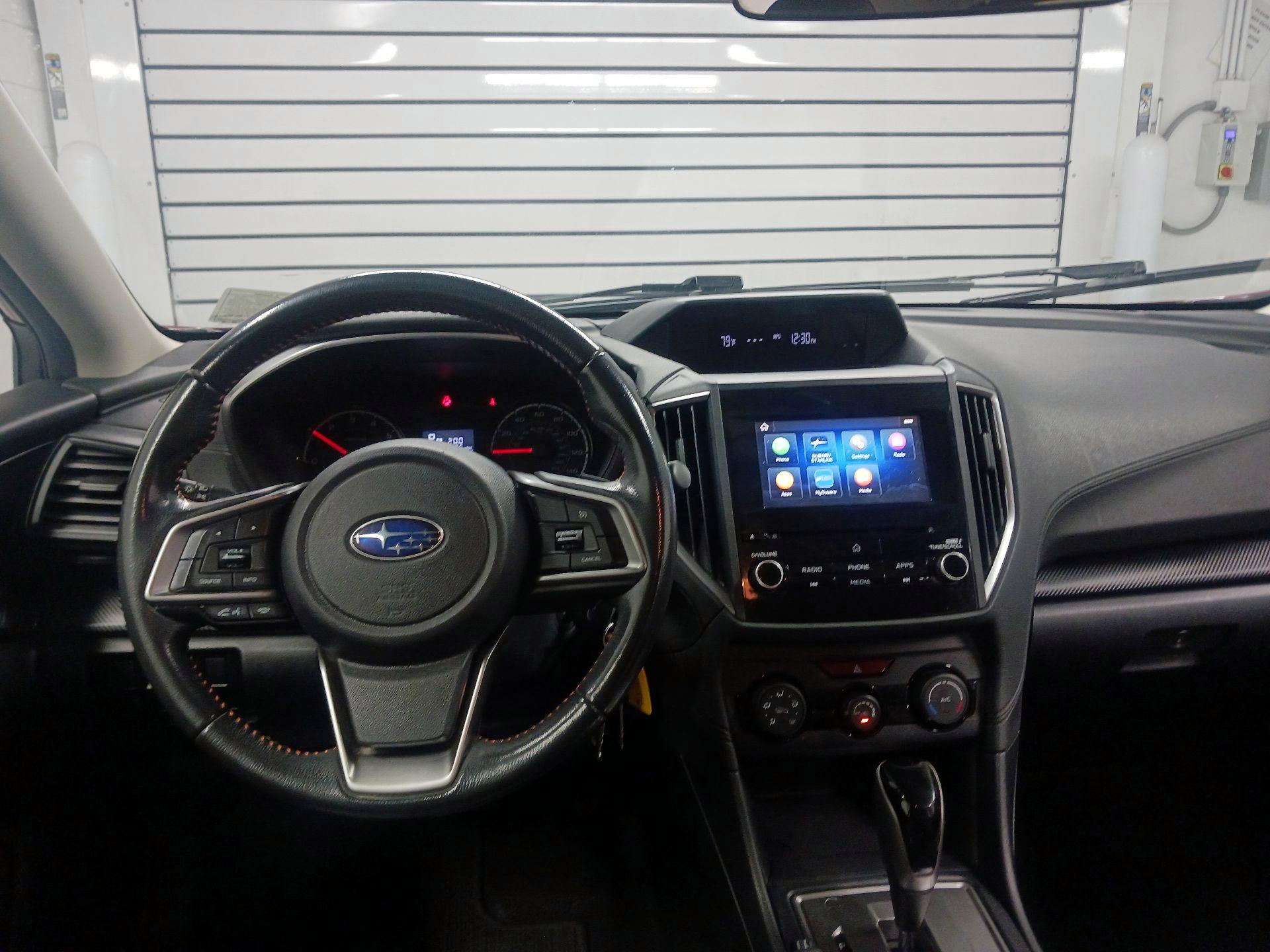 Thumbnail: 2019 Subaru Crosstrek - 10