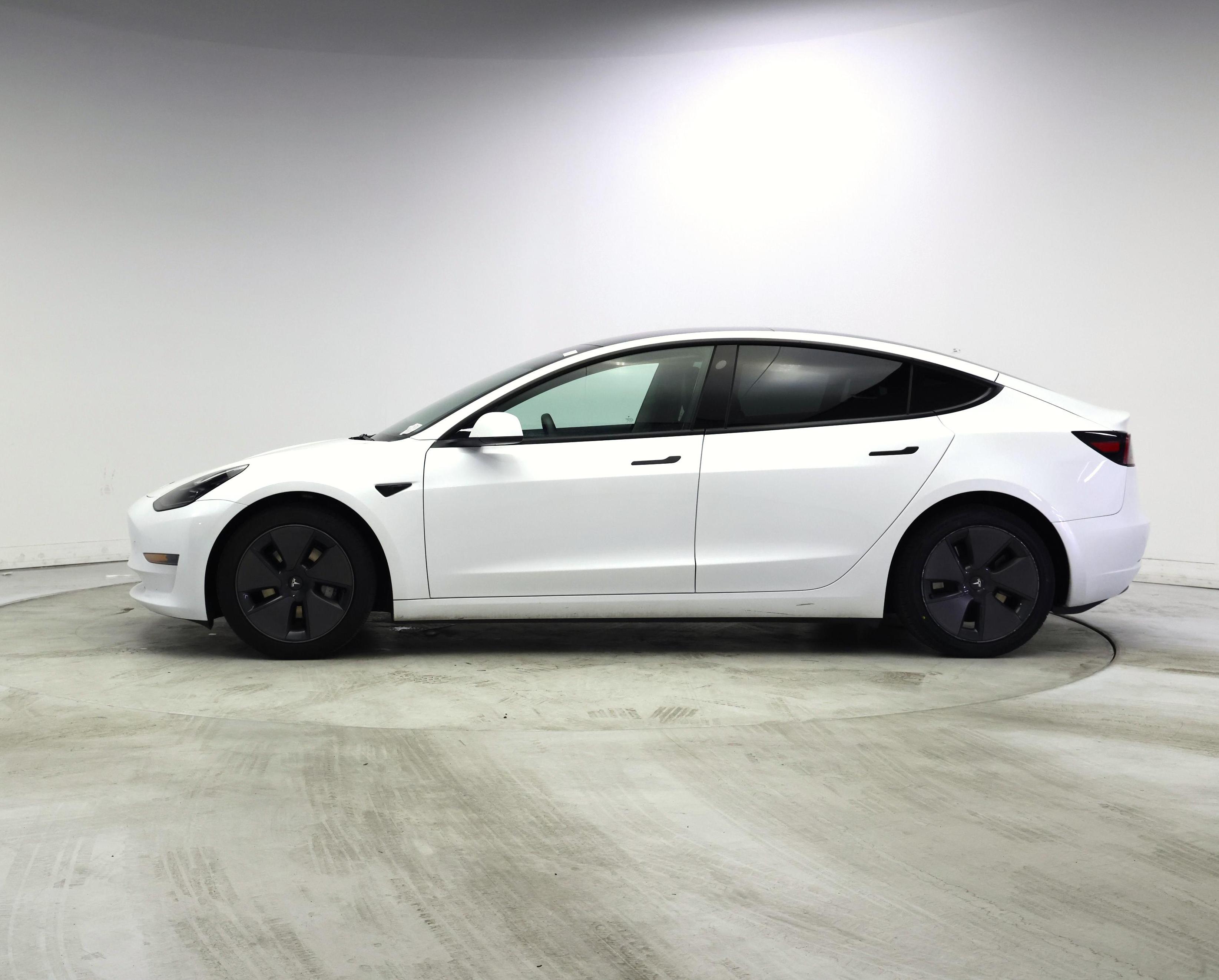 Thumbnail: 2023 Tesla Model 3 - 3
