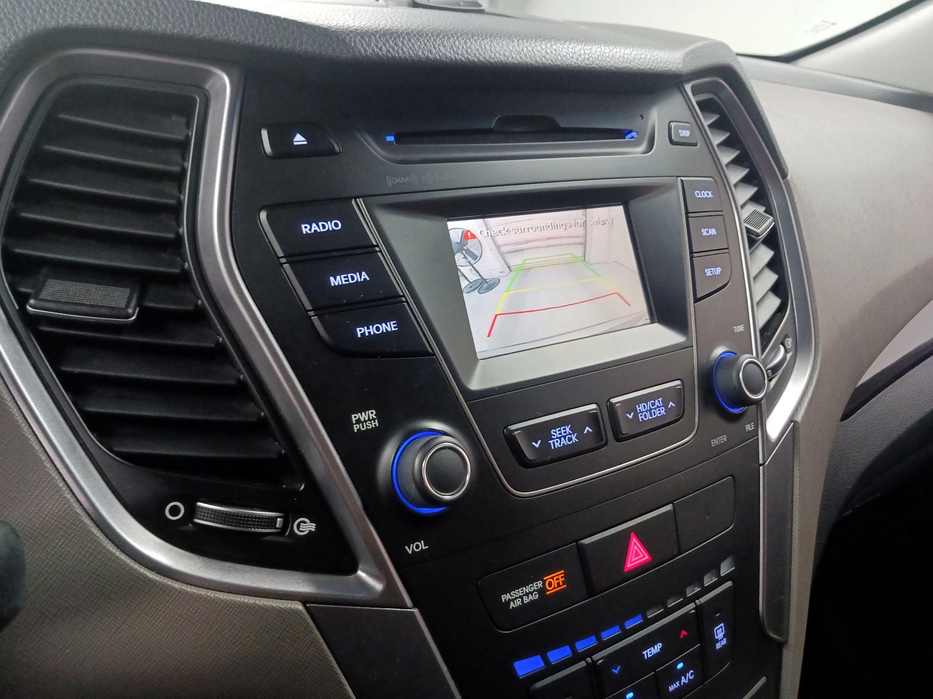 Thumbnail: 2014 Hyundai Santa Fe - 14