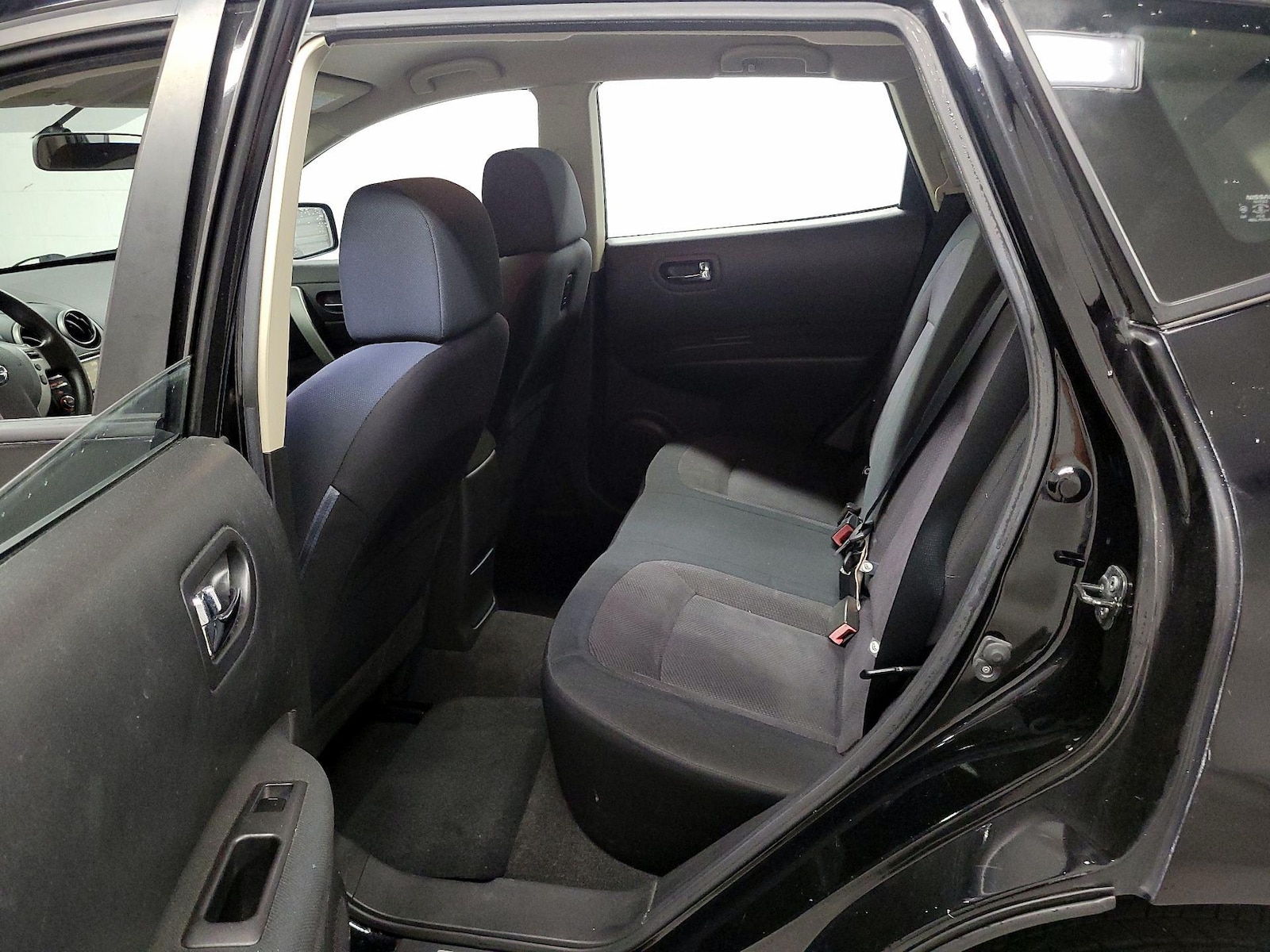 2014 Nissan Rogue Select S - Photo 19