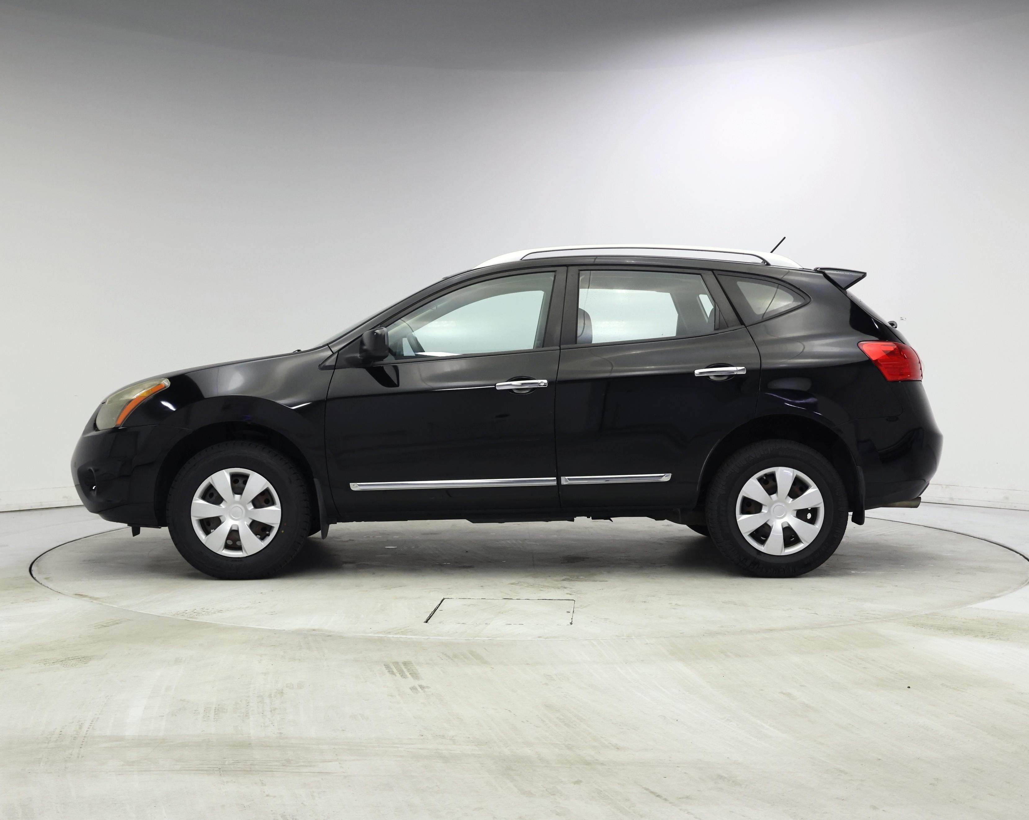 Thumbnail: 2014 Nissan Rogue - 3