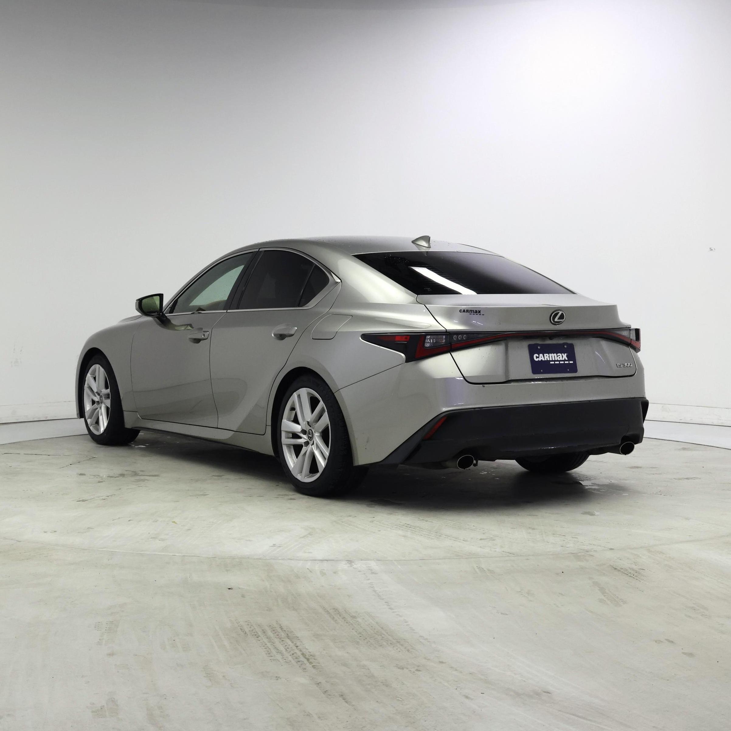 Thumbnail: 2023 Lexus IS - 2