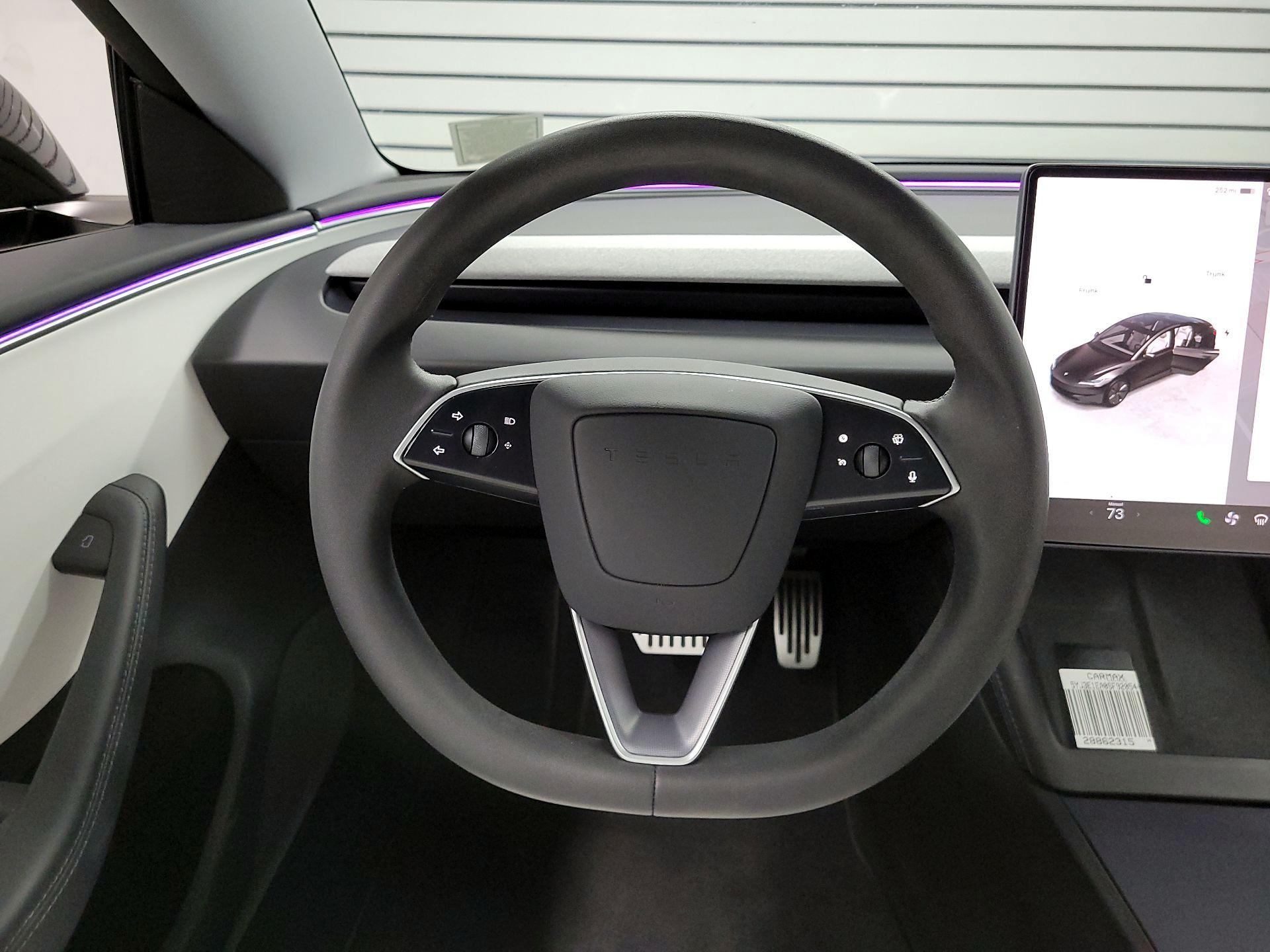 Thumbnail: 2025 Tesla Model 3 - 10