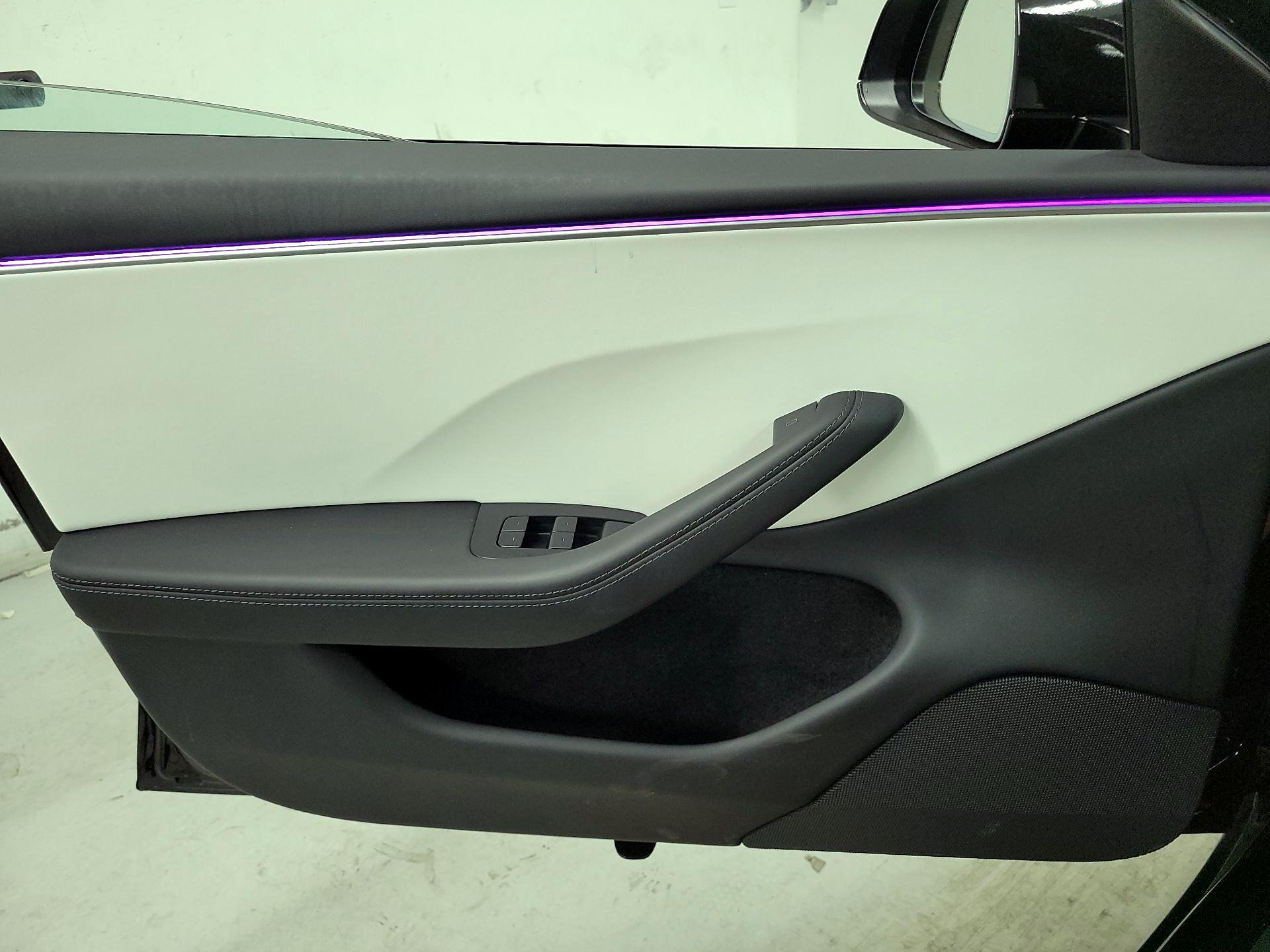 Thumbnail: 2025 Tesla Model 3 - 12