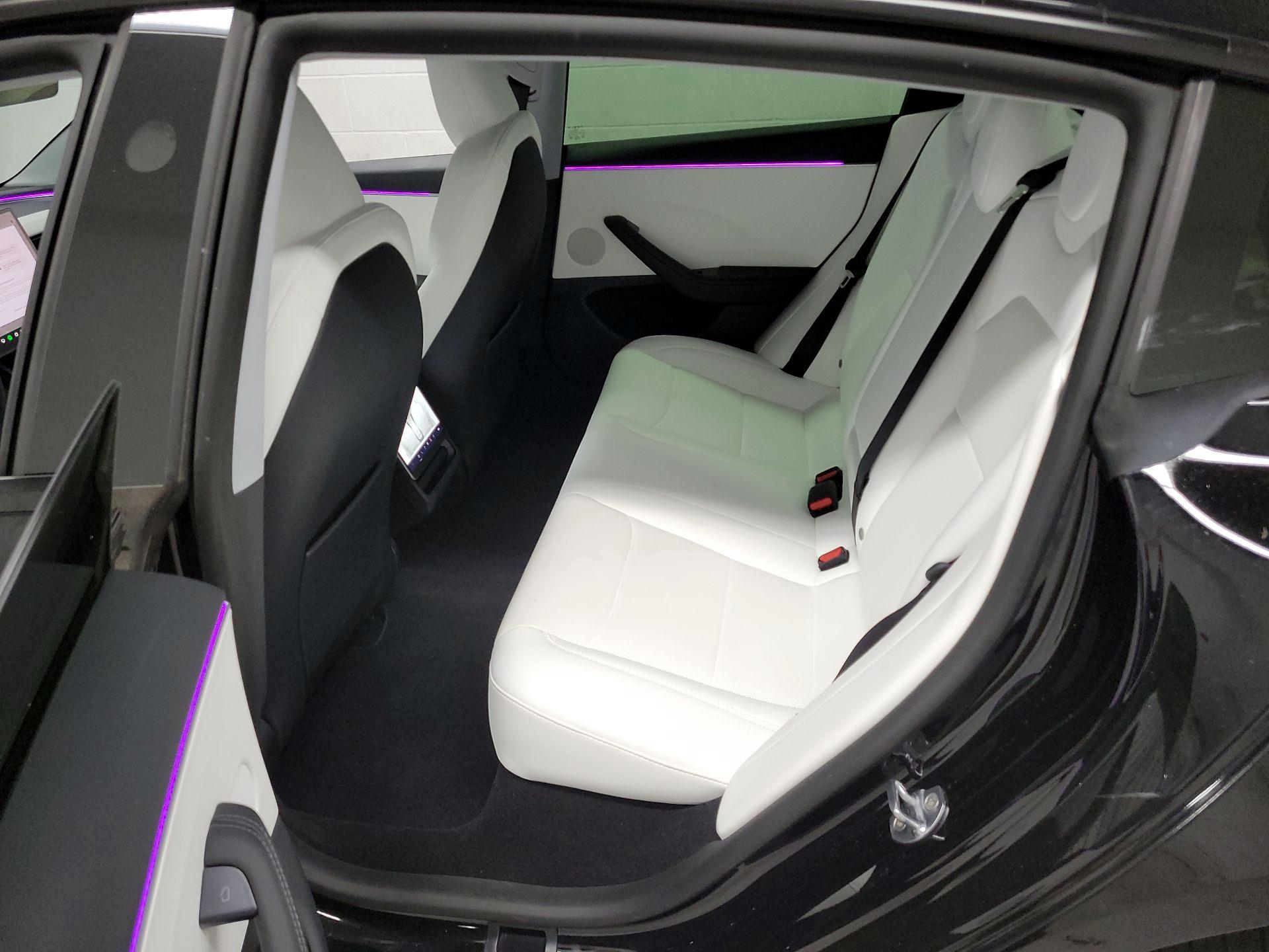 Thumbnail: 2025 Tesla Model 3 - 19