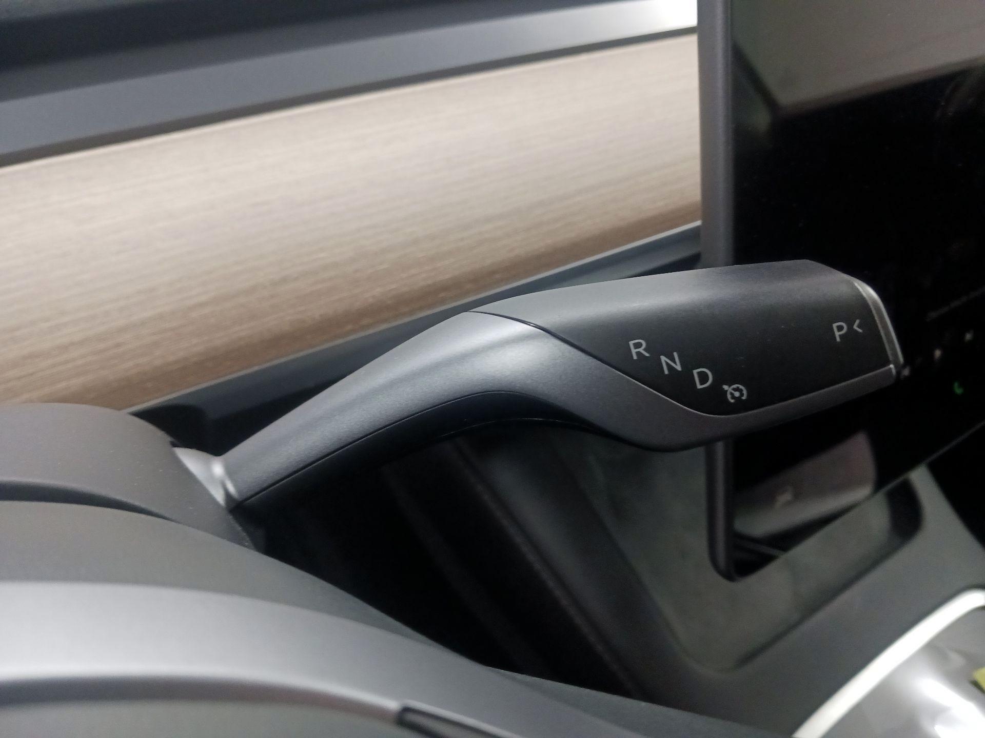 Thumbnail: 2022 Tesla Model Y - 15